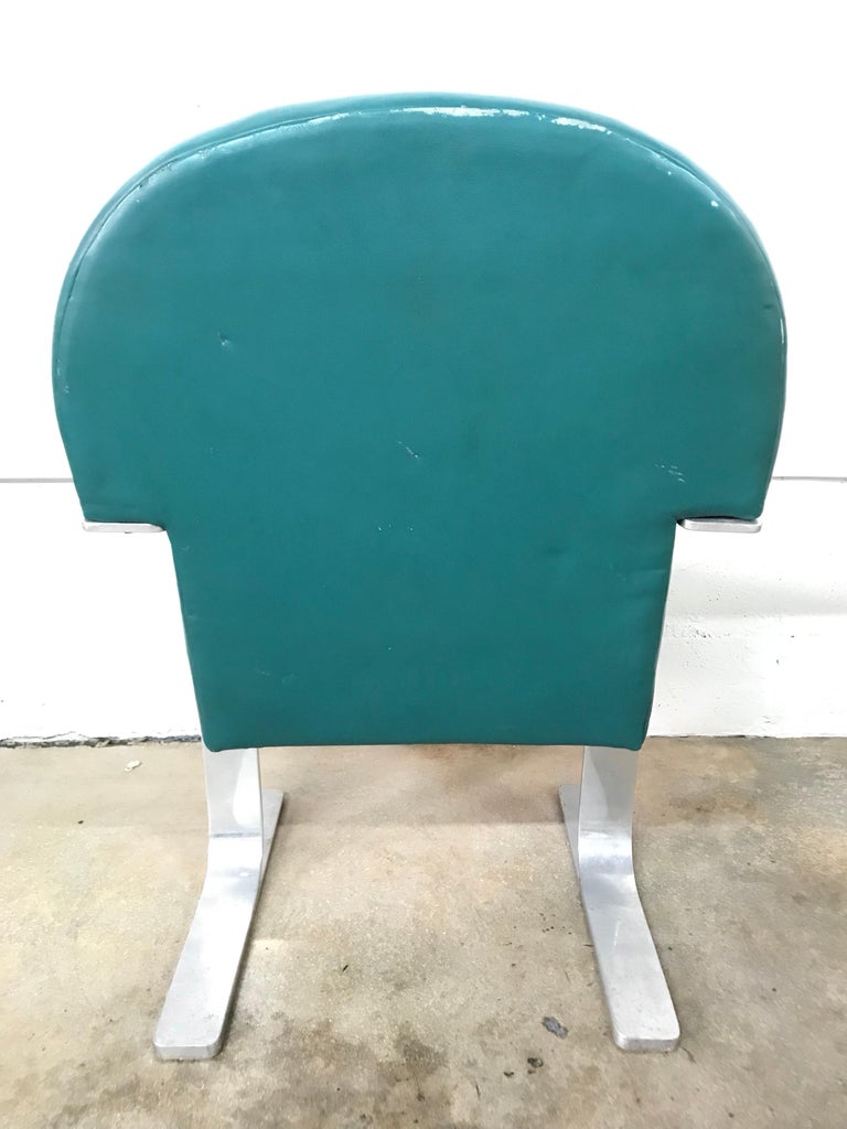 Postmodern Teal Green Leather and Aluminum Armchair In Good Condition For Sale In Miami, FL