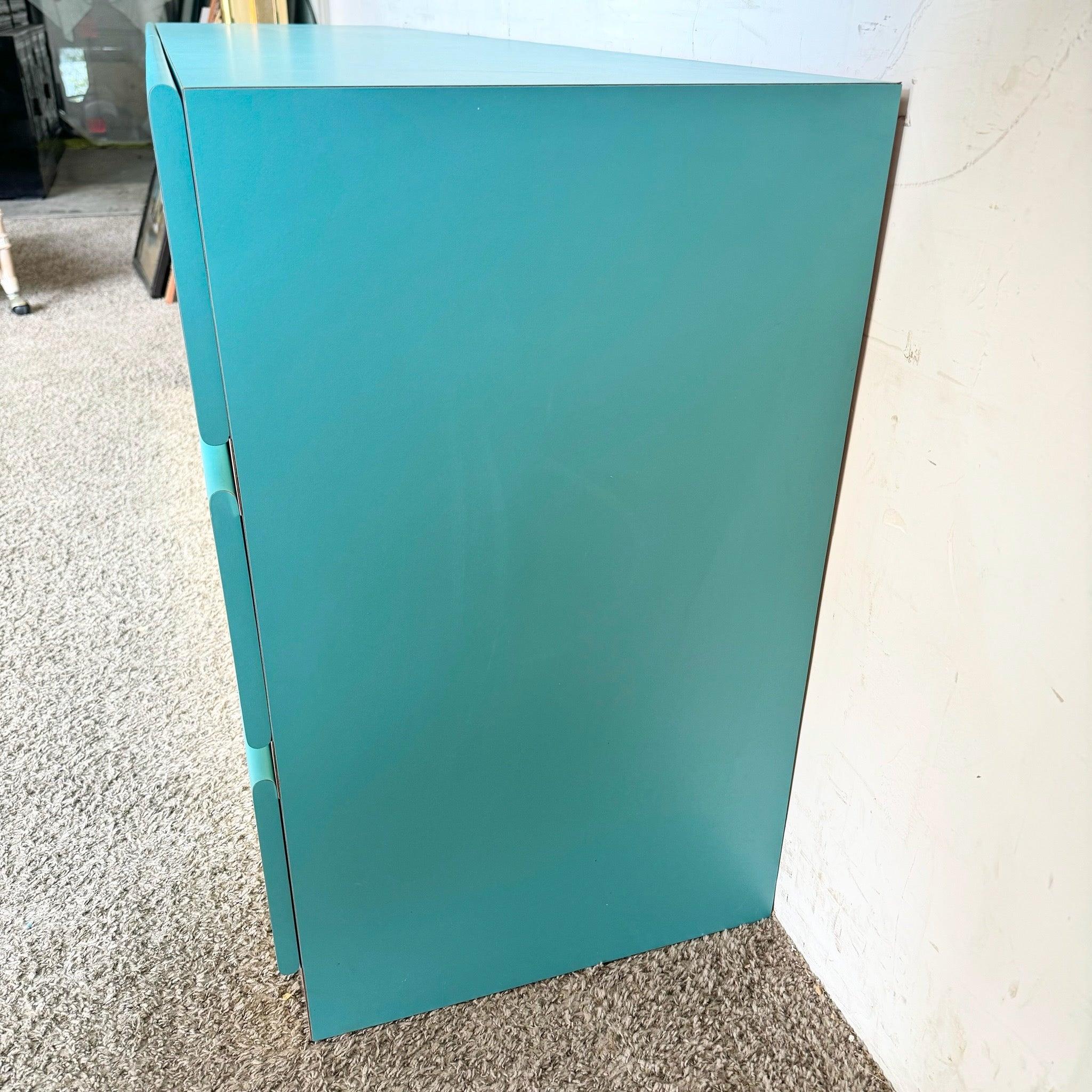 Postmoderne Kommode aus blauem Laminat mit goldenen Akzenten in Teal - 6 Schubladen (Holz) im Angebot