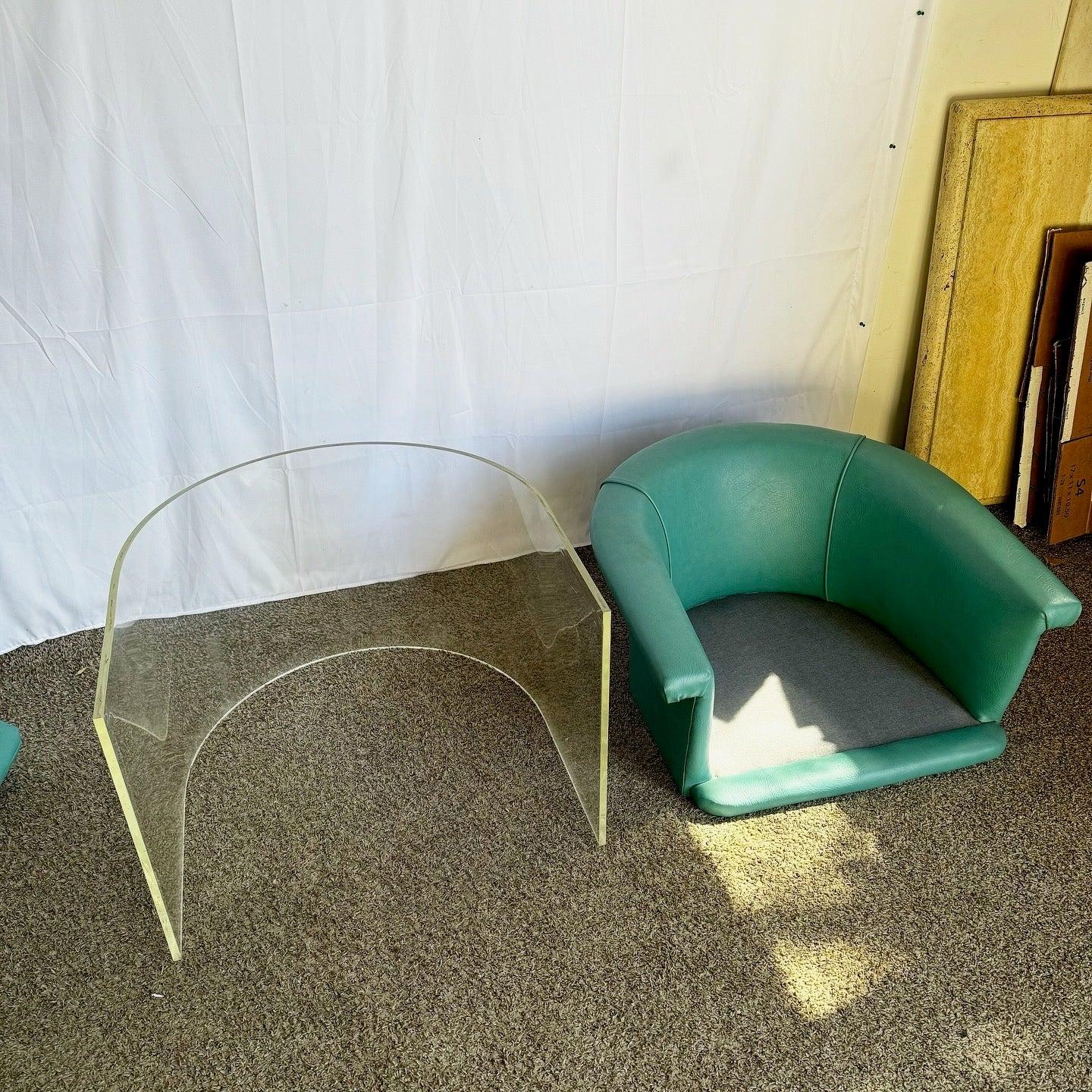 Postmoderner Loungesessel aus Naugahyde und Lucite in Teal im Angebot 3