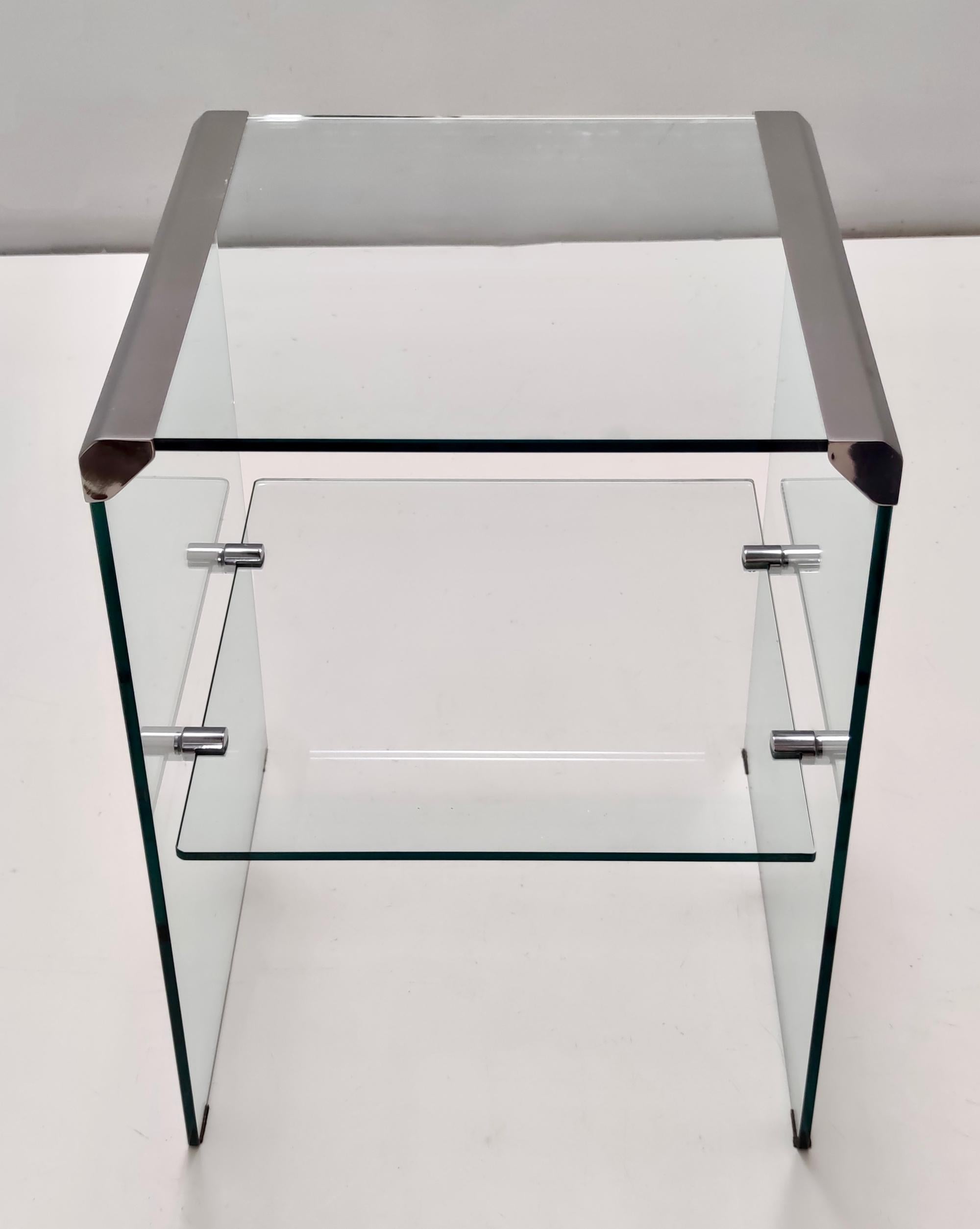 Postmodern Tempered Glass and Steel Etagere by Gallotti & Radice with a Shelf In Good Condition For Sale In Bresso, Lombardy