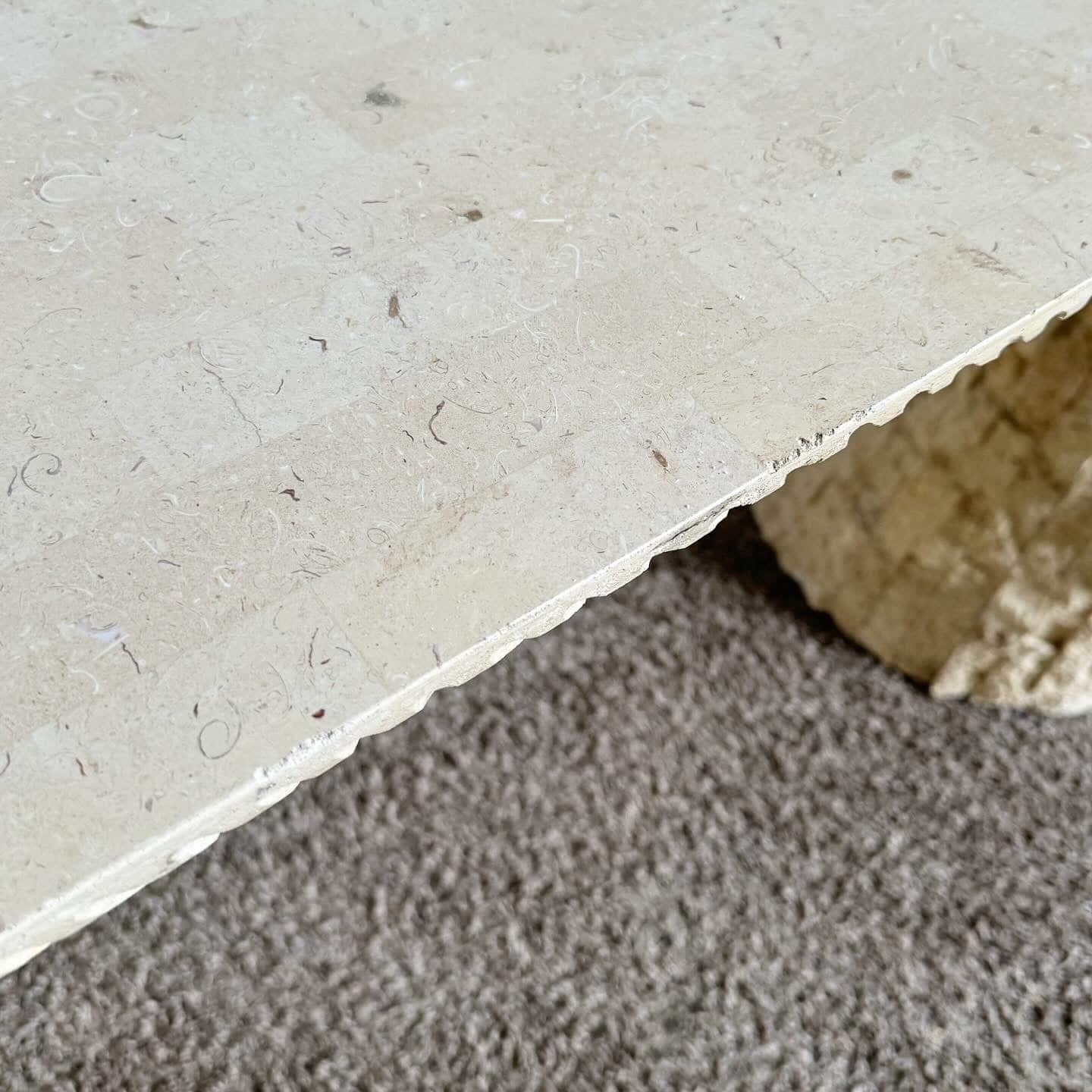 Mesa consola postmoderna en cascada de piedra teselada, estilo Maitland Smith finales del siglo XX en venta