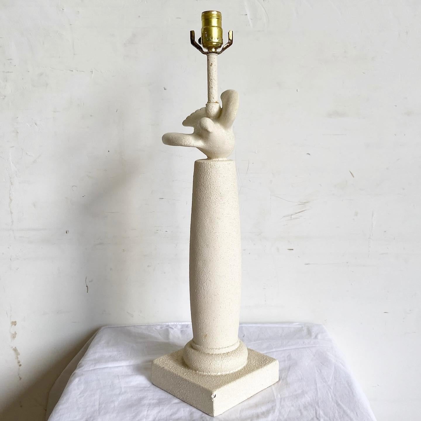 Lampe de table postmoderne en plâtre texturé avec colombe volante en vente 1