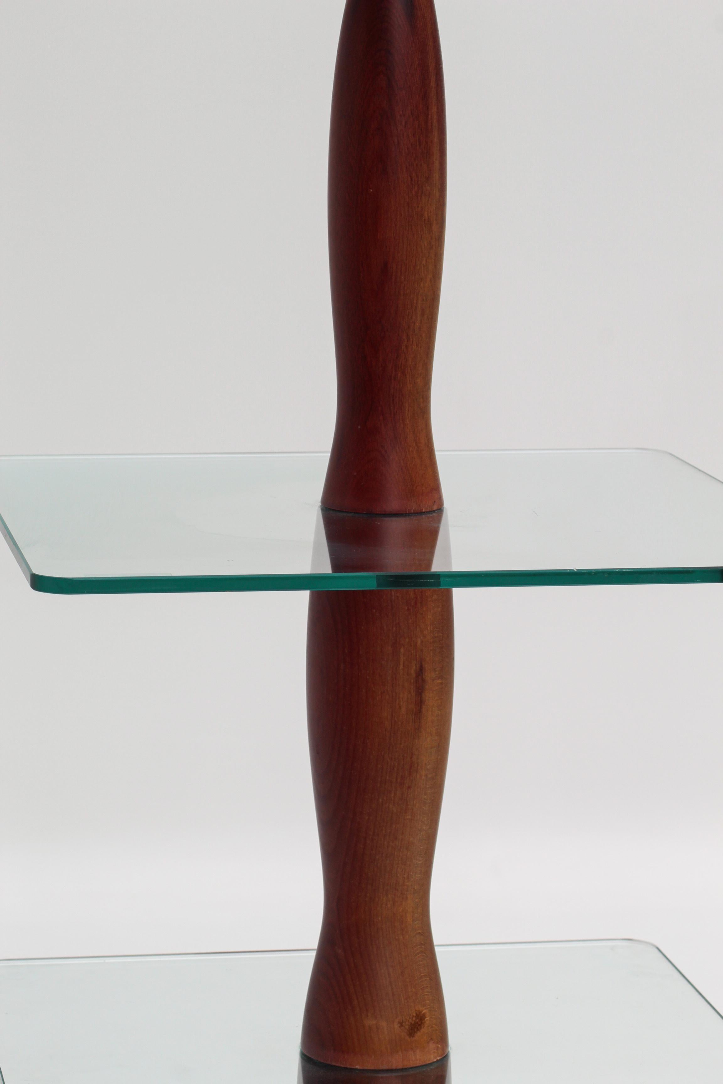 Scaffale postmoderno 