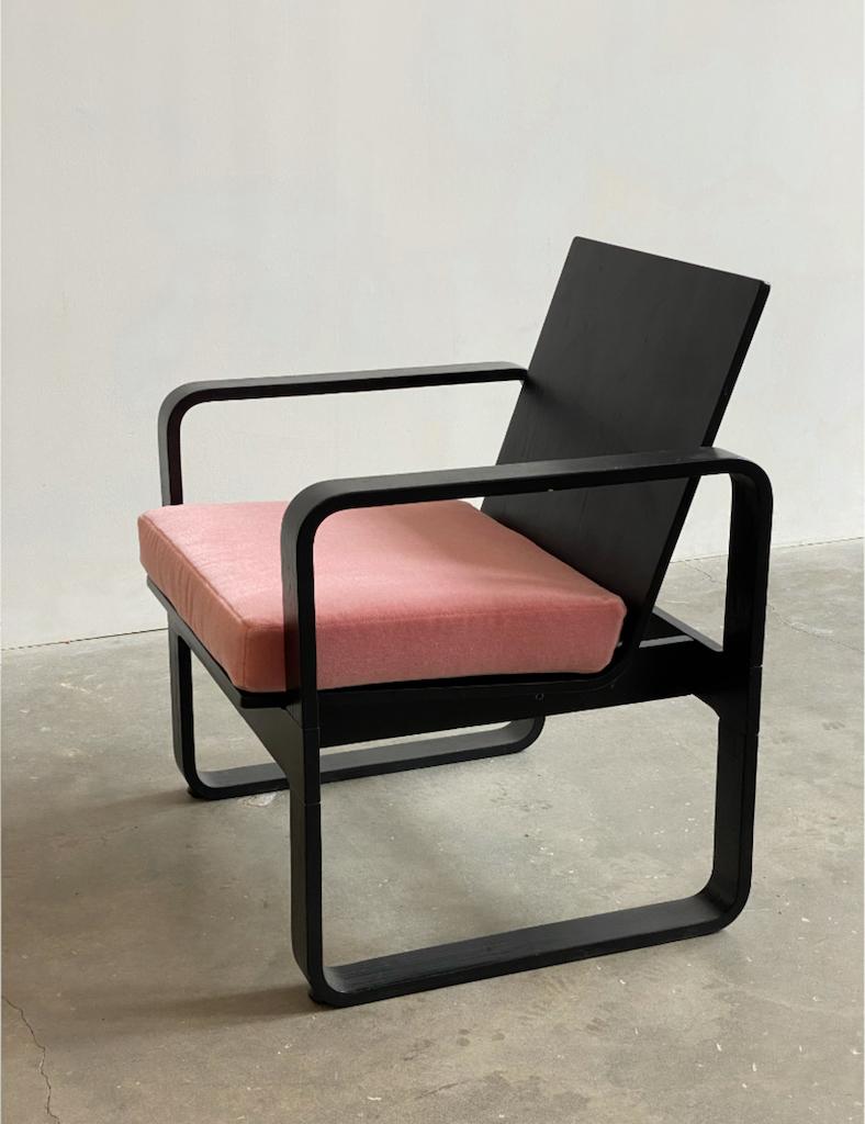 custom bentwood frame lounge chair
