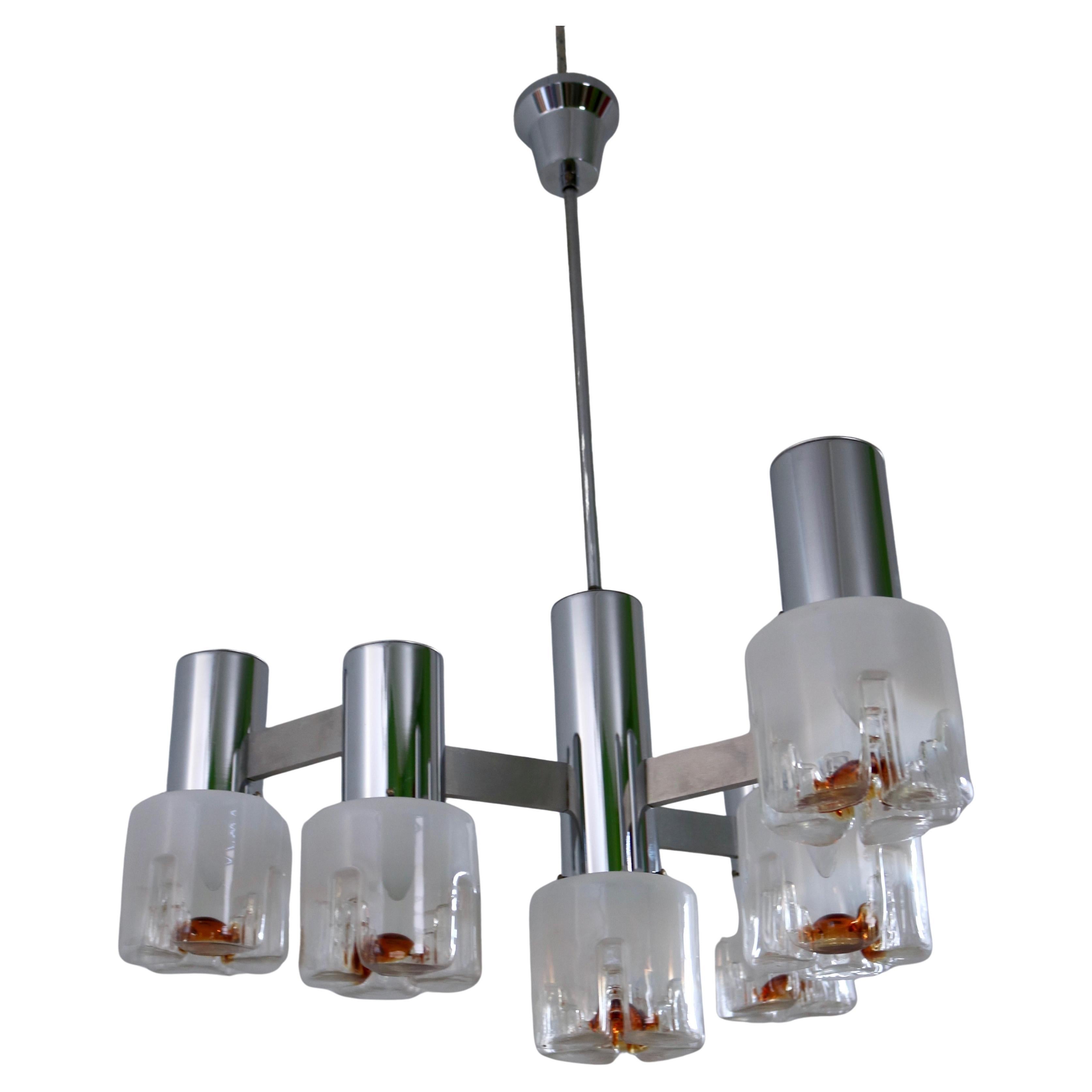 Lampadario postmoderno a tre bracci in vetro soffiato e metallo prodotto da Mazzega, Italia