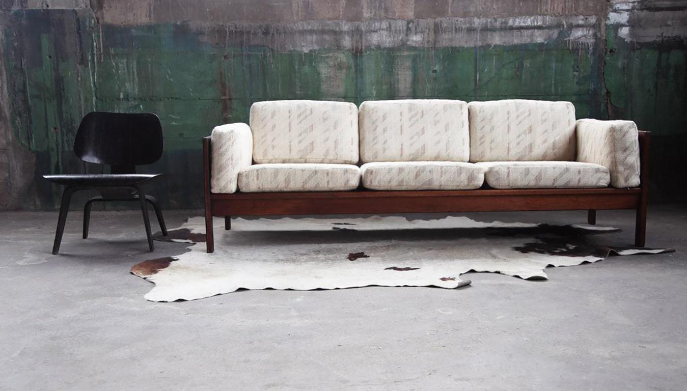 Mid-Century Modern Postmodern Tobia Scarpa Sofa with Upholstered Cushions Bastiano, 1960s For Sale