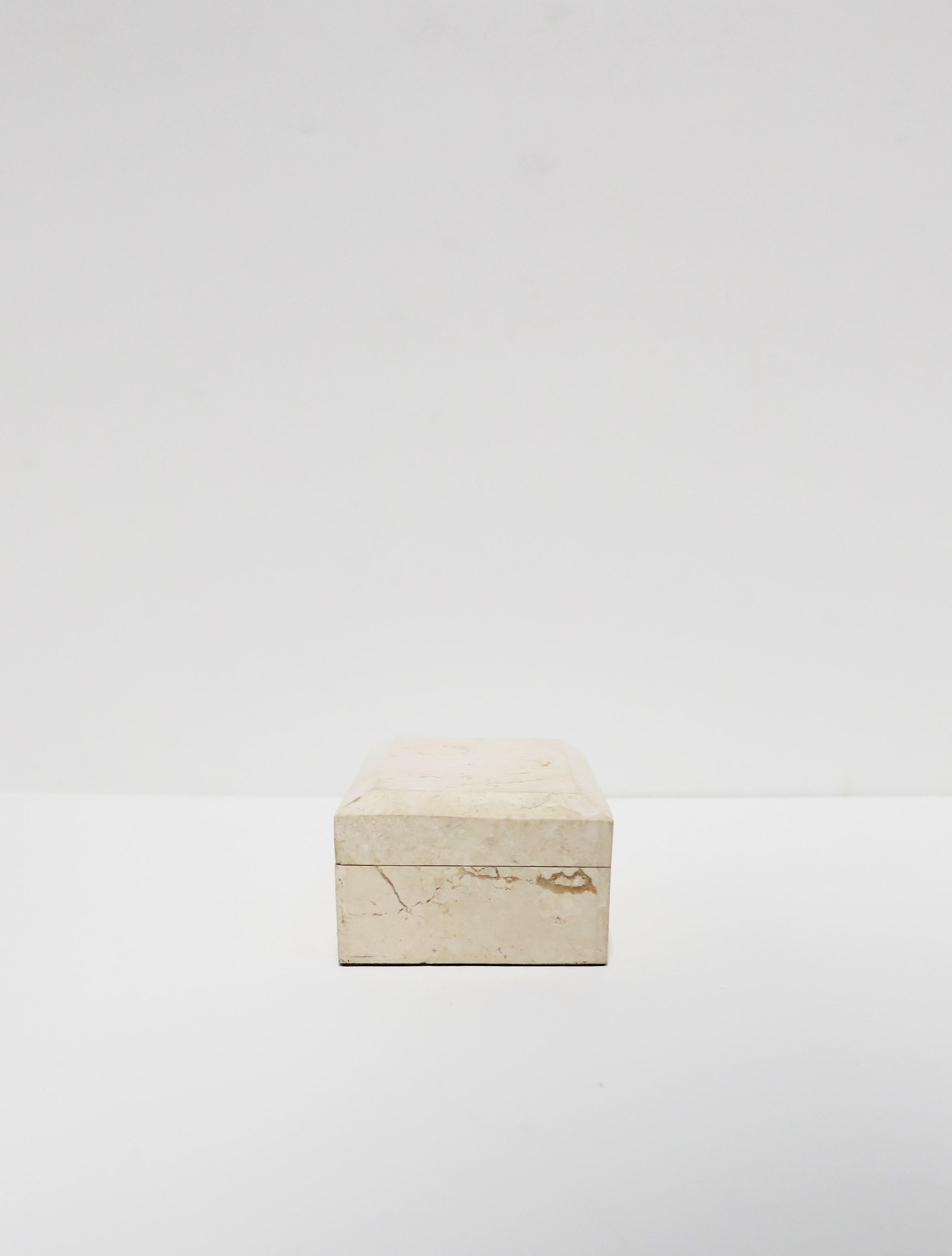 Postmodern Travertine Marble Box In Good Condition In New York, NY