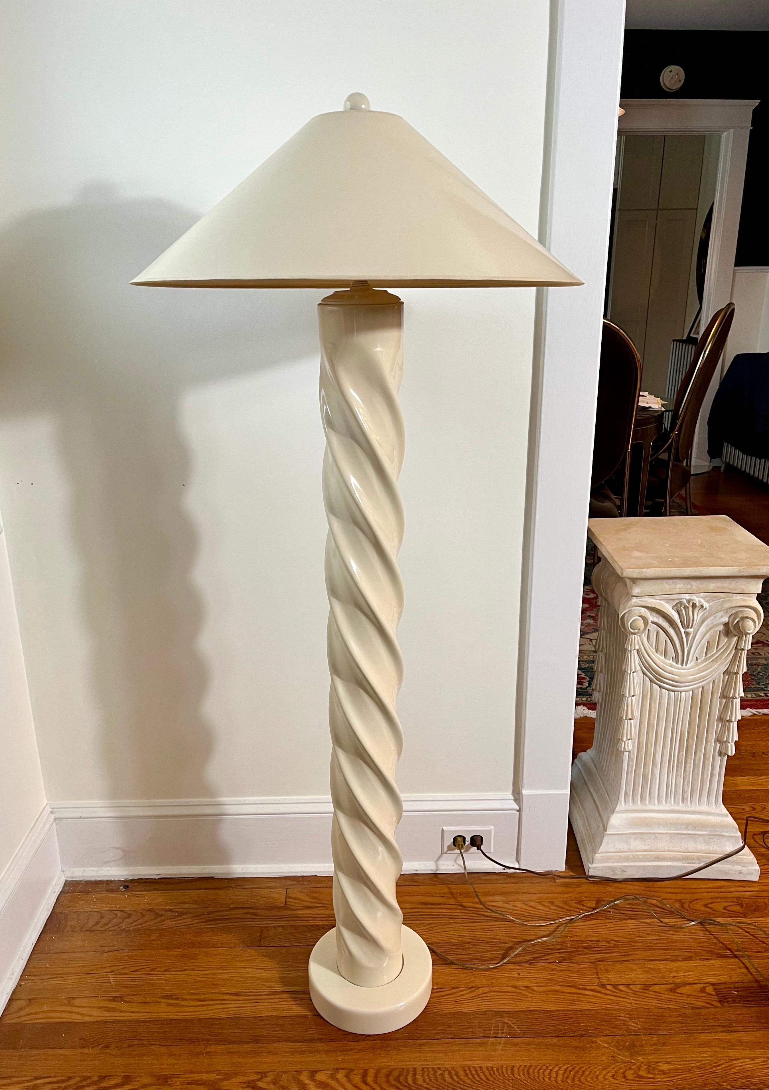 Postmodern Twist Floor Lamp Tyndale In Good Condition For Sale In W Allenhurst, NJ