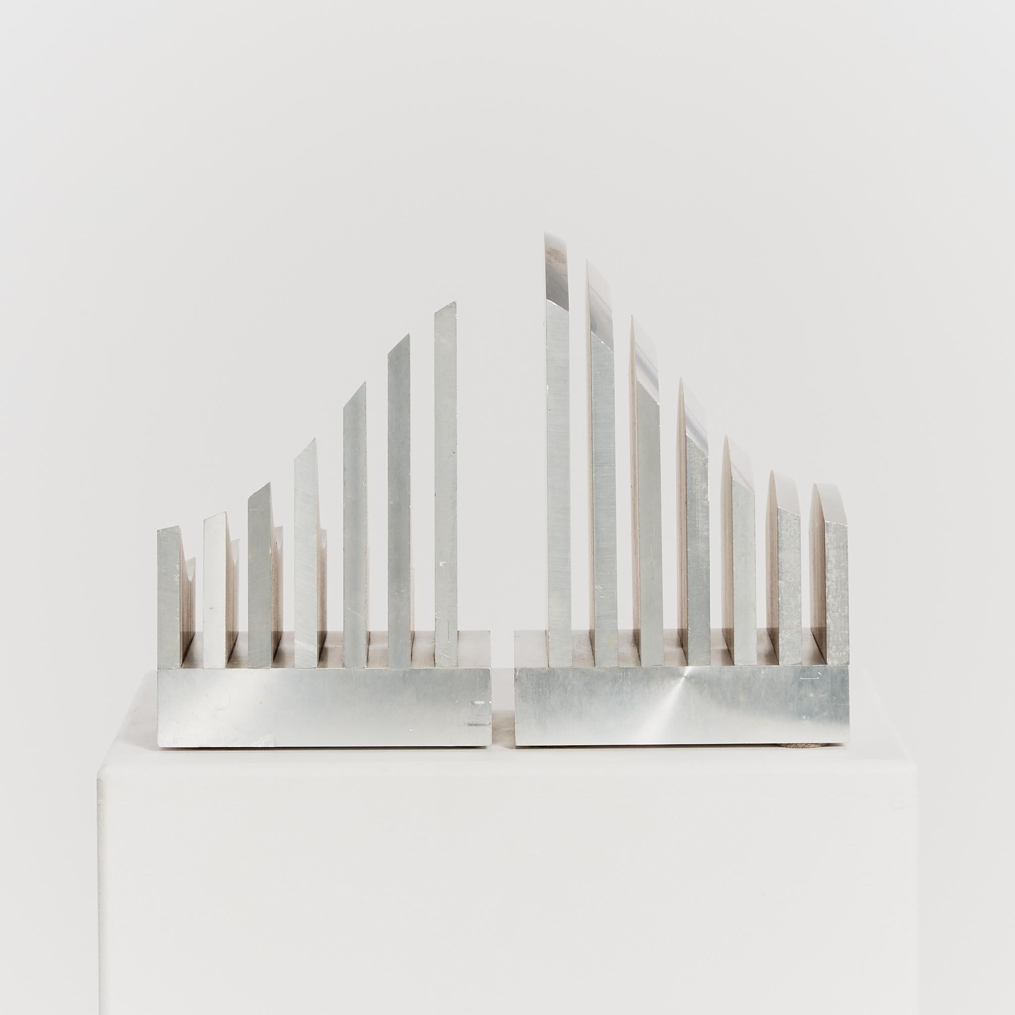 Postmodern undulating stainless steel tabletop sculpture by Jiro Sugawara  In Good Condition In London, GB