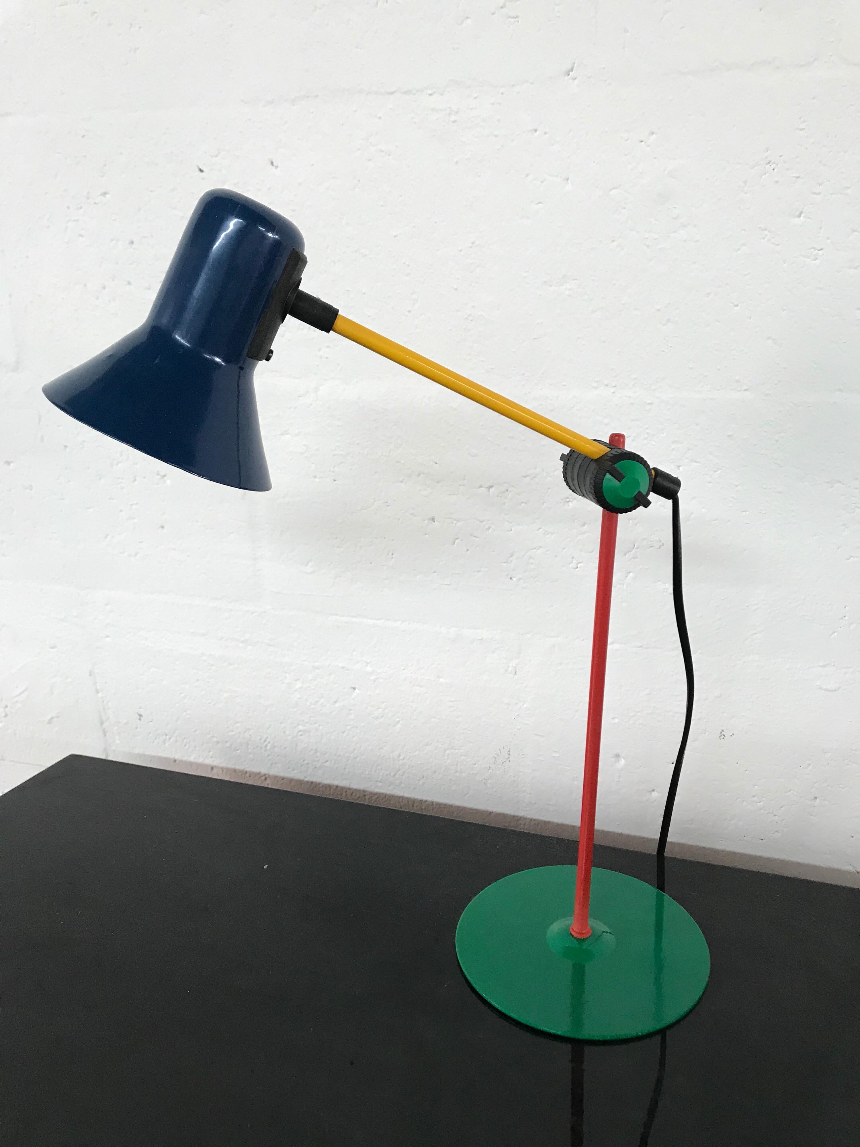 veneta lumi desk lamp