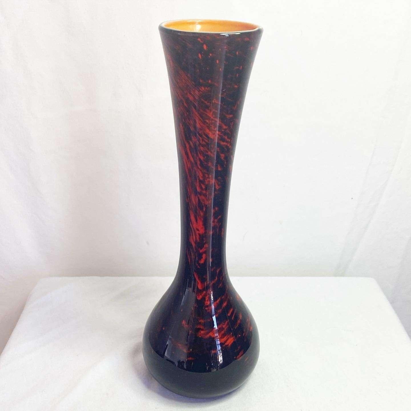 Vase postmoderne vintage en céramique noire, rouge et orange