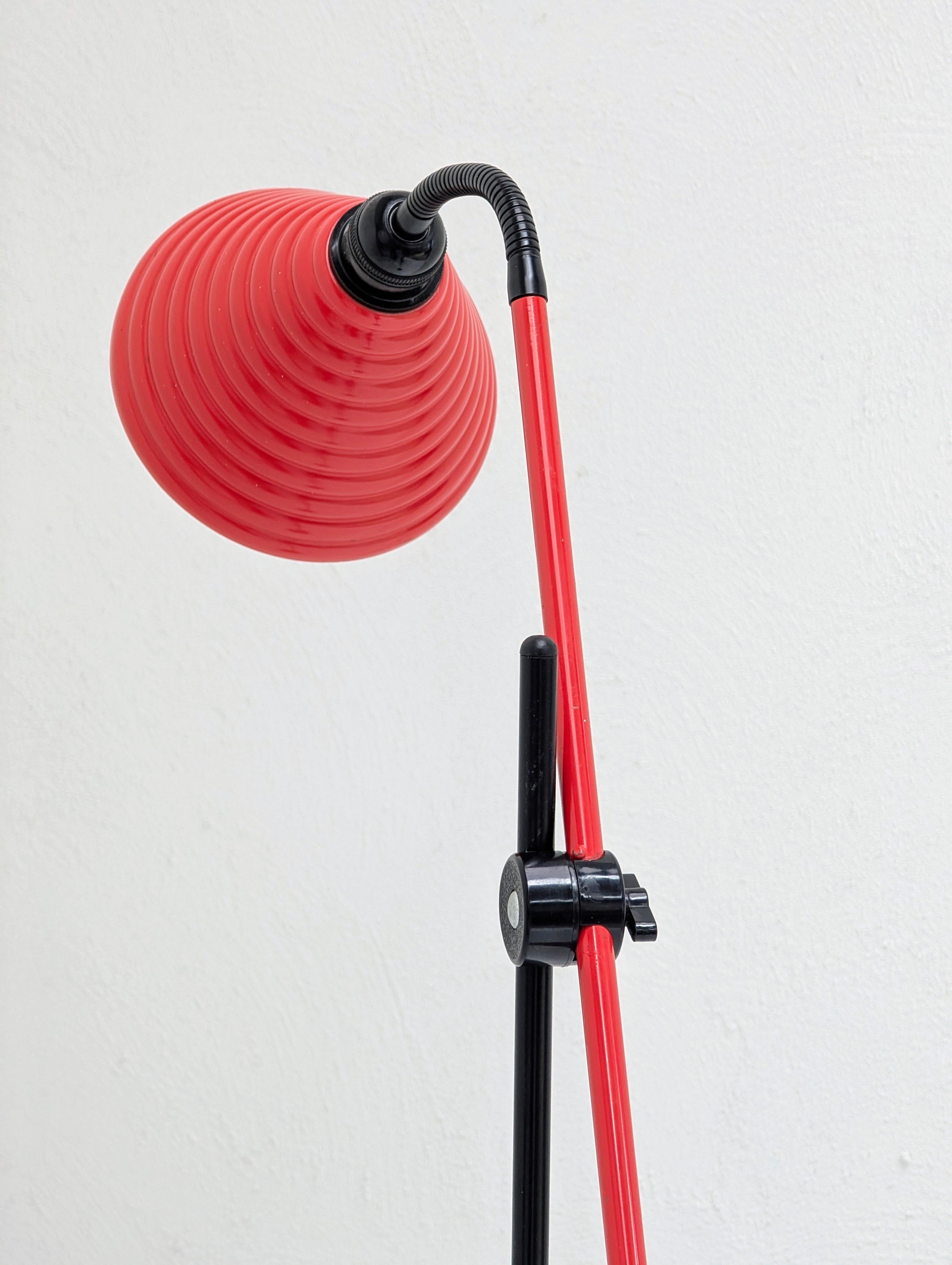 Vintage 1980s 'Trix' Postmodern Floor Lamp by Regent For Sale 2