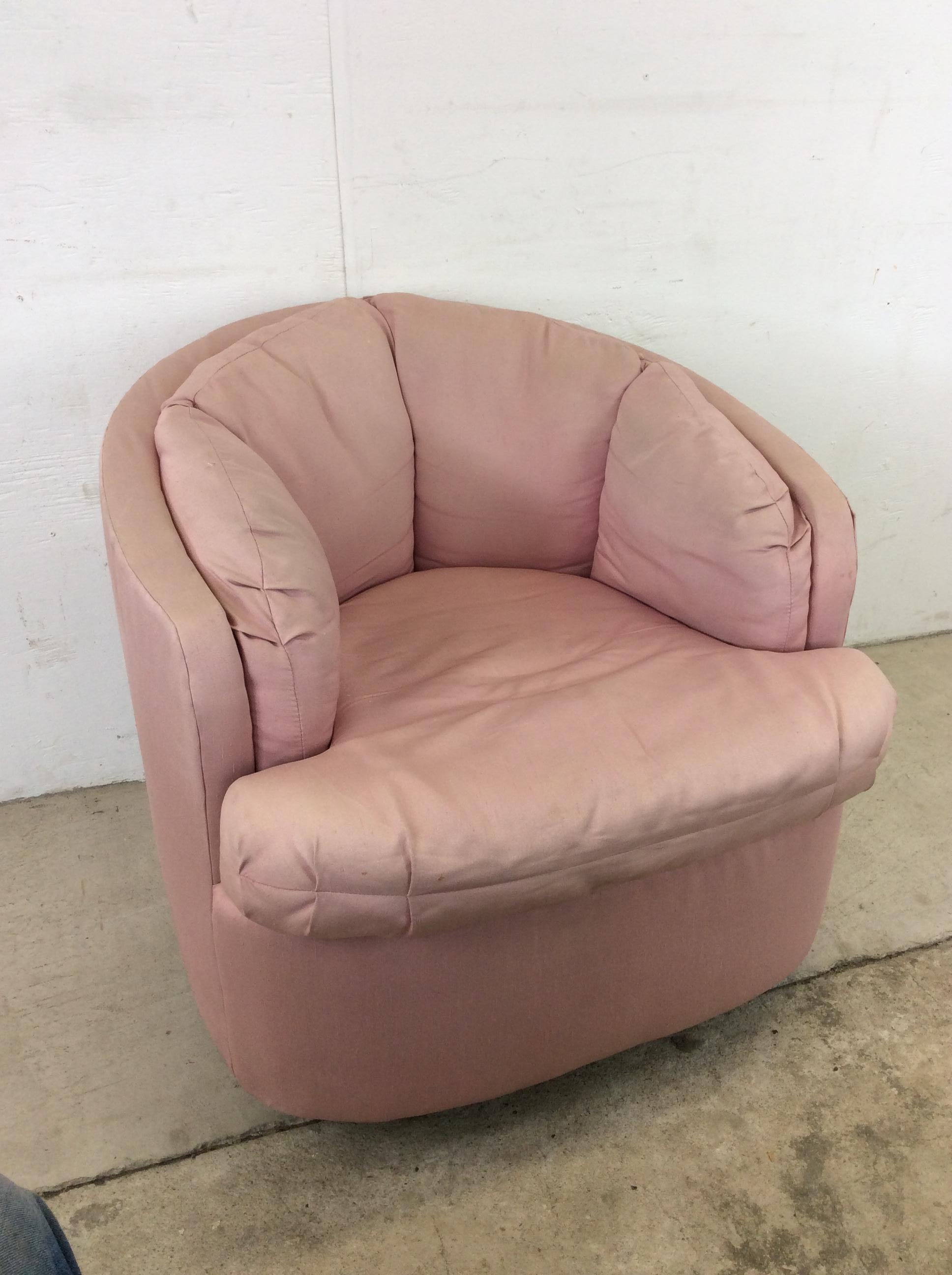 Postmodern Vintage Pink Upholstered Club Chair by Carsons In Good Condition In Freehold, NJ