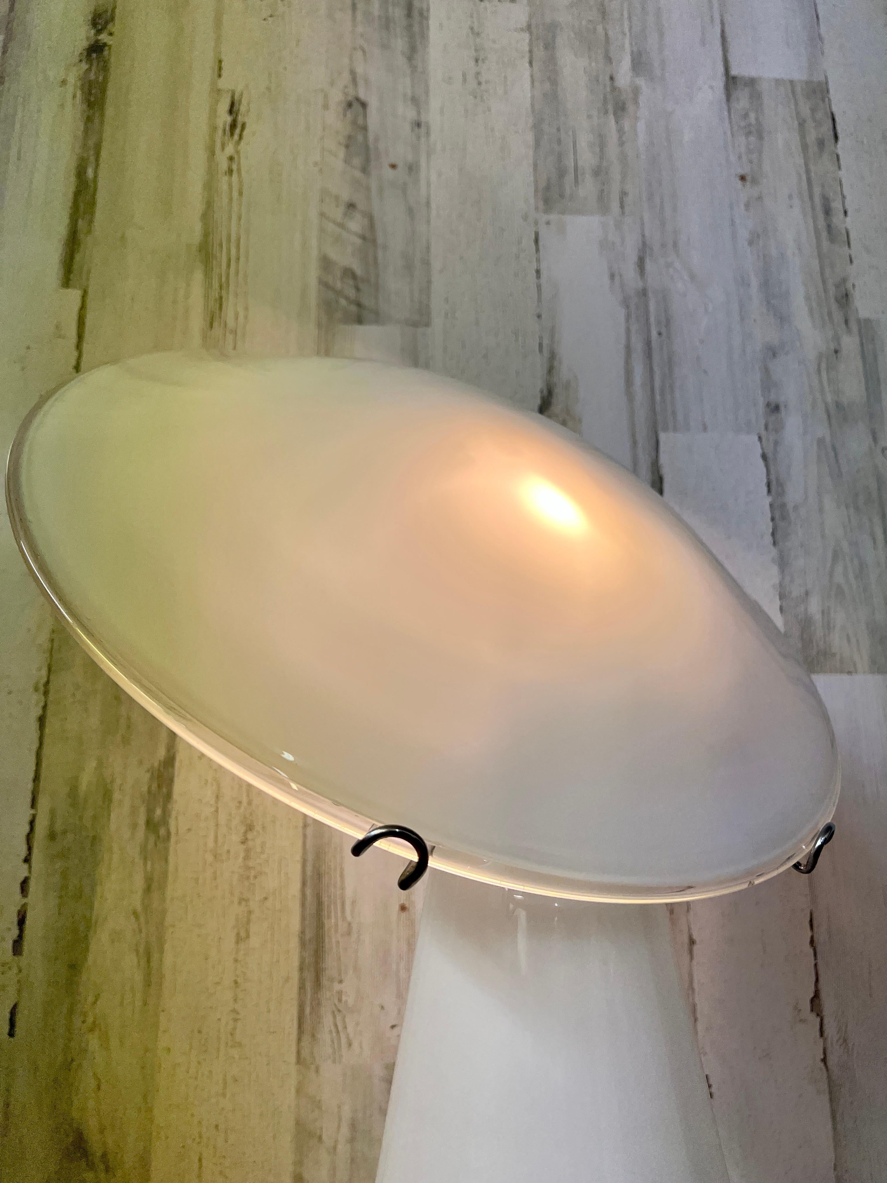 Lampe de table postmoderne Vistosi en vente 3