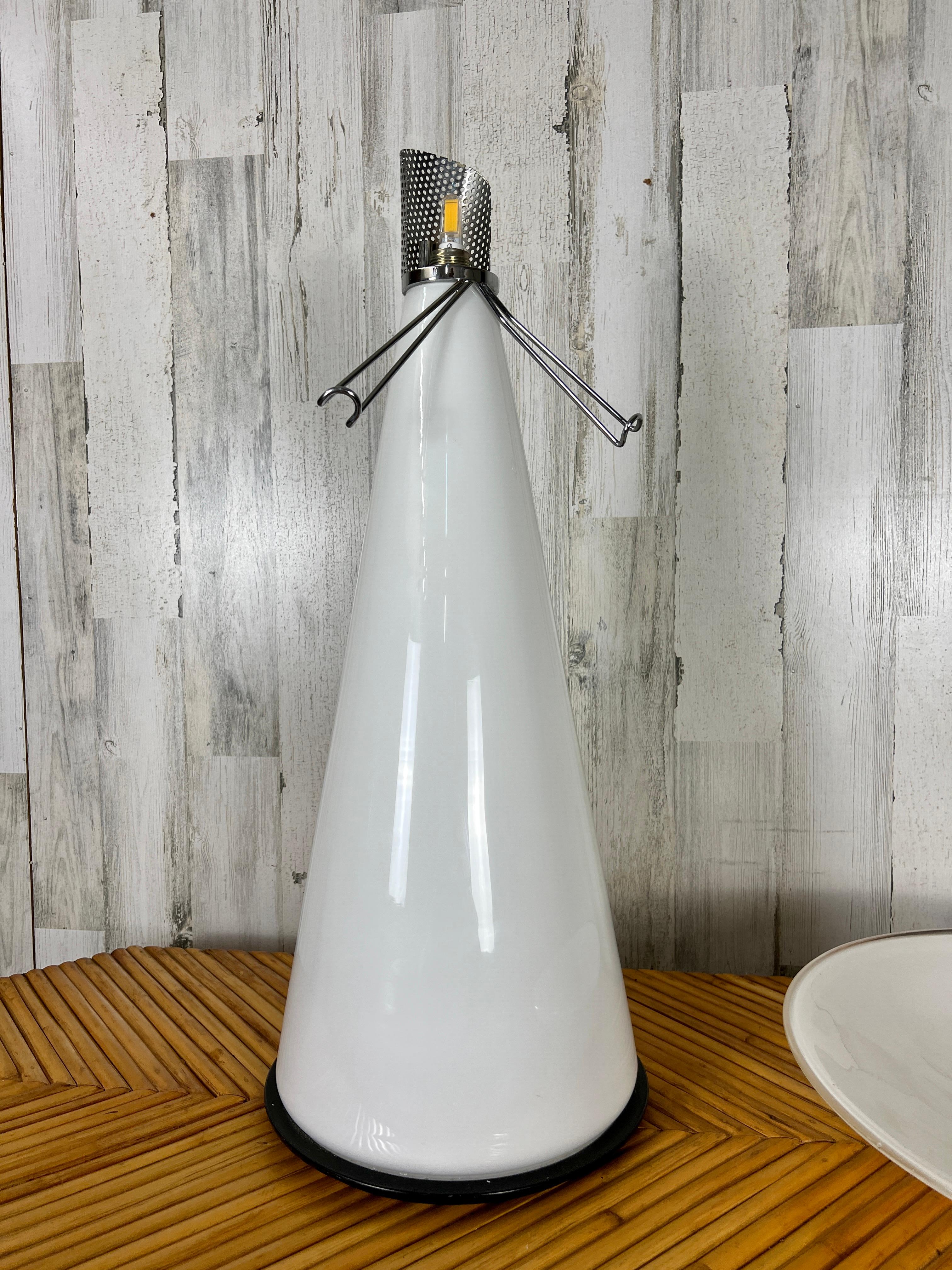 Postmodern Vistosi Table Lamp For Sale 9