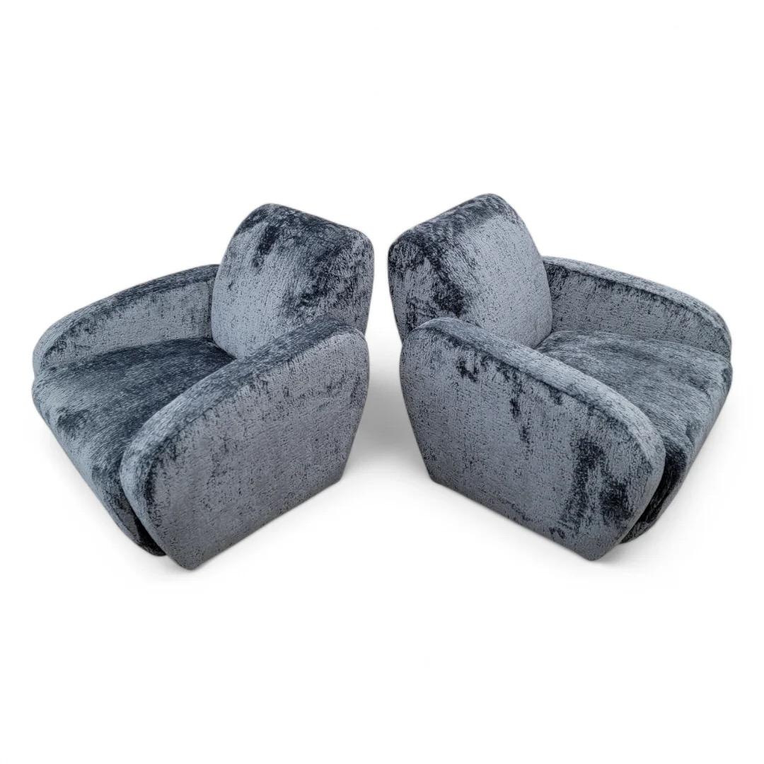 Sillones Giratorios Postmodernos Recién Retapizados en Boucle - Pareja Bouclé en venta