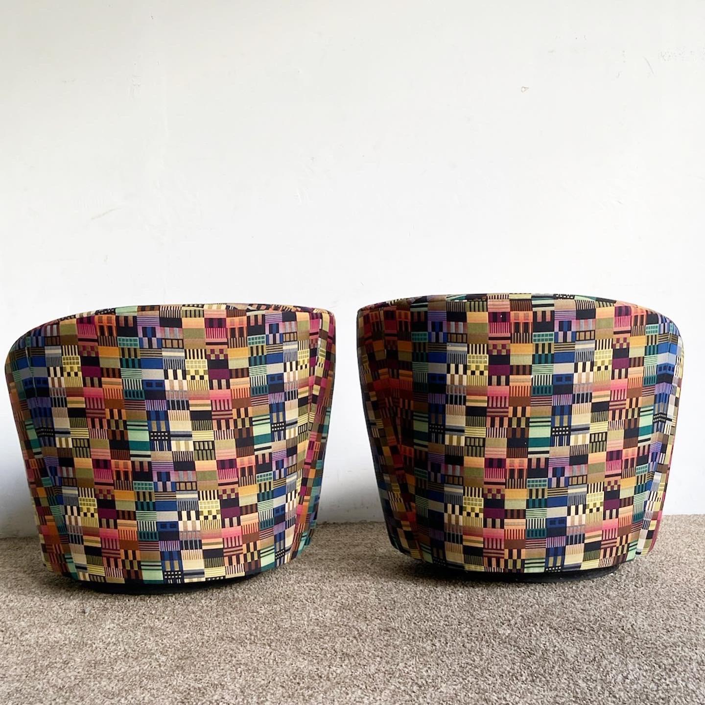 Postmodern Vladimir Kagan Style Multicolor Nautilus Swivel Chairs - a Pair In Good Condition For Sale In Delray Beach, FL