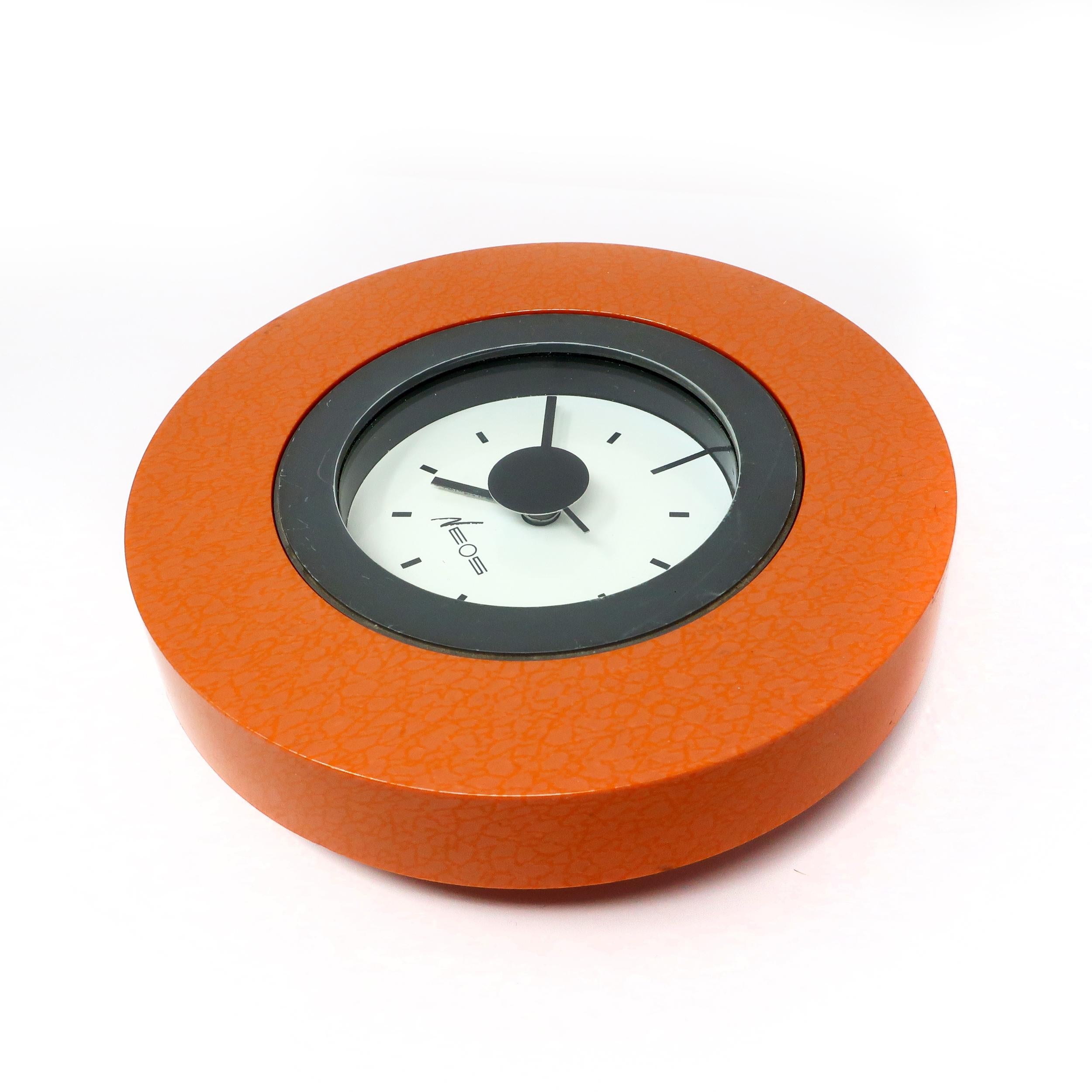 Postmodern Wall Clock by Nathalie du Pasquier & George Sowden for Neos In Good Condition For Sale In Brooklyn, NY