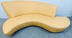 Postmodernes Weiman Serpentinen-Leder-Sofa