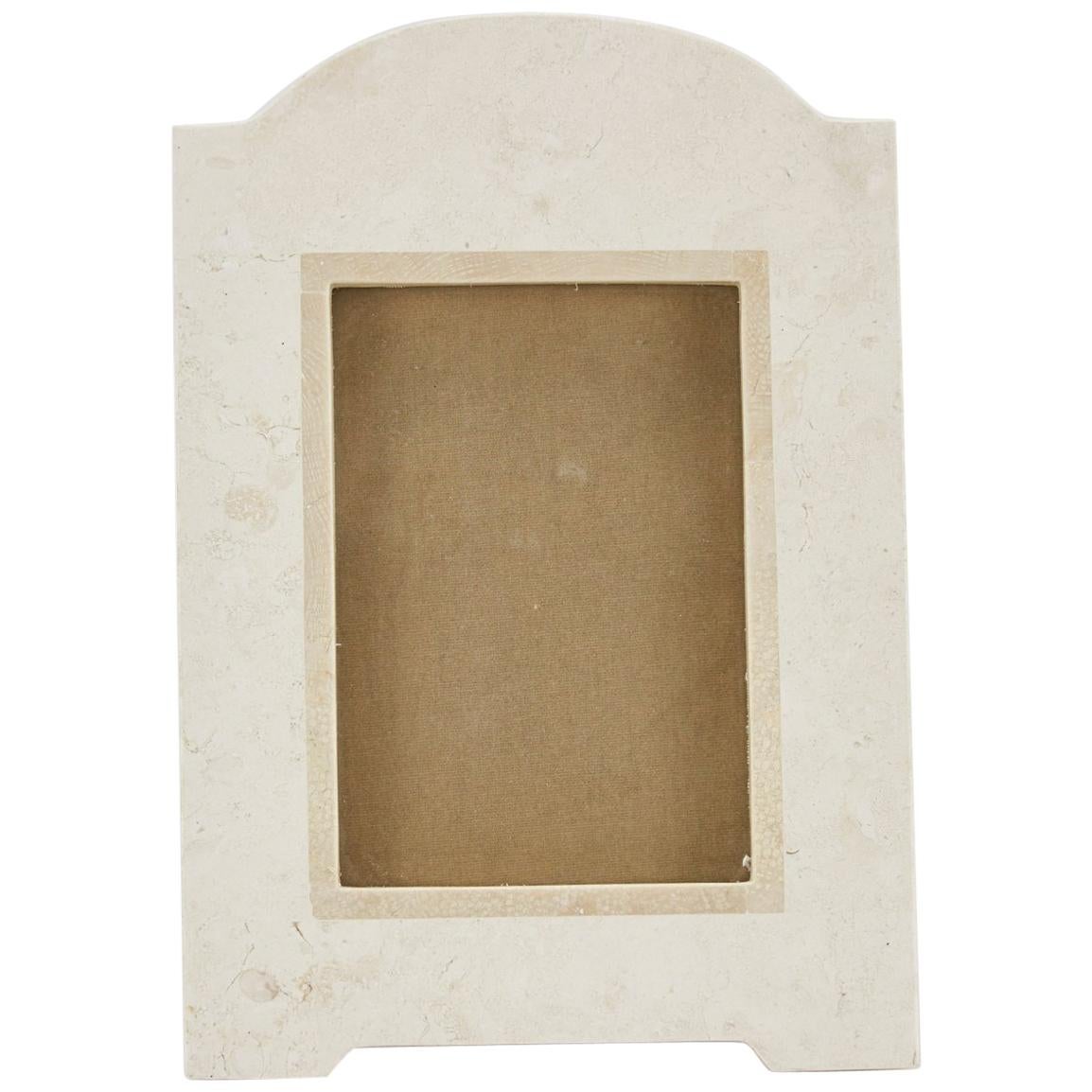 Postmodern White and Beige Arched Tessellated Stone Picture Frame, 1990s im Angebot