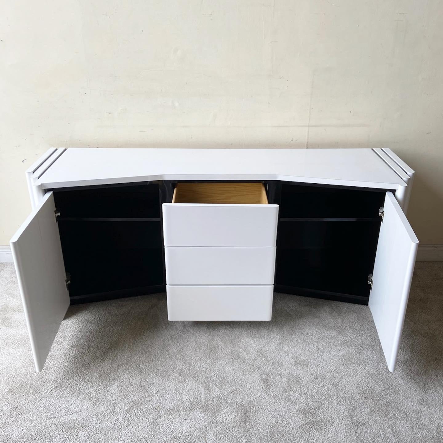 Post-Modern Postmodern White and Black Lacquer Laminate Credenza For Sale