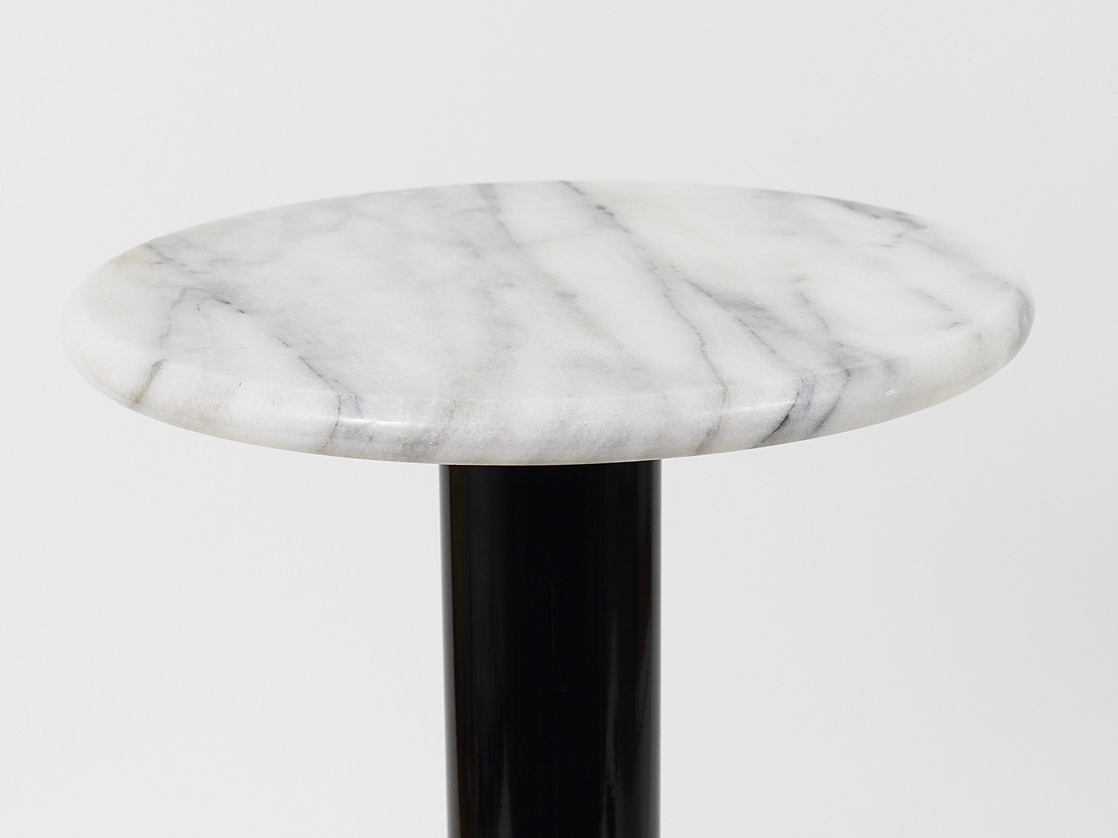 Postmodern White Carrara Marble Flower Stand Pedestal Table, Italy, 1980s For Sale 6
