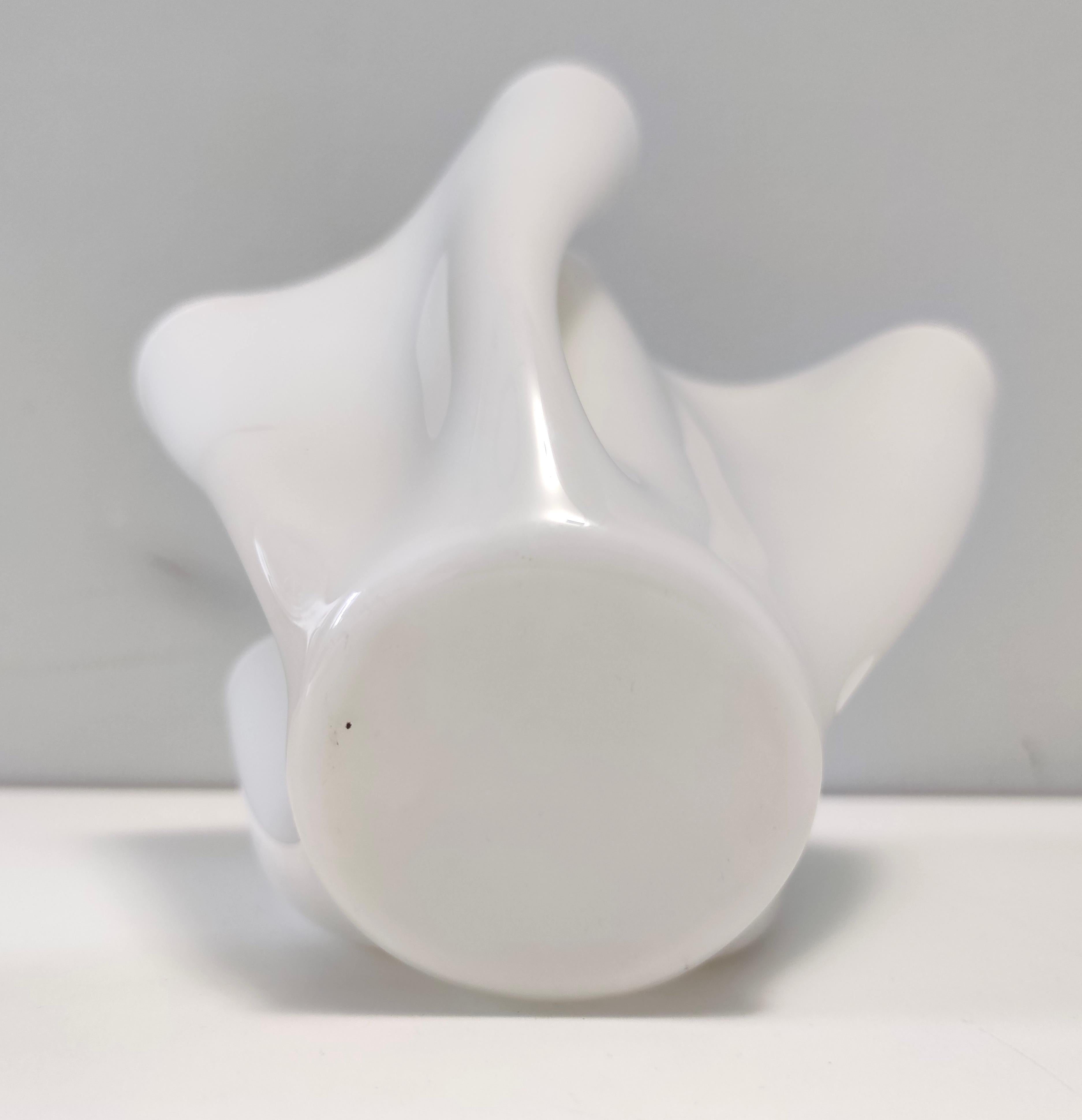 Vase postmoderne Fazzoletto de Giorgio Berlini, Italie en vente 4