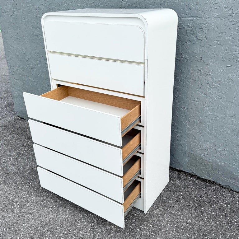white waterfall dresser W 35.4 x D 15.7 x H 55.1 in 6 Drawer Postmodern Waterfall Dresser