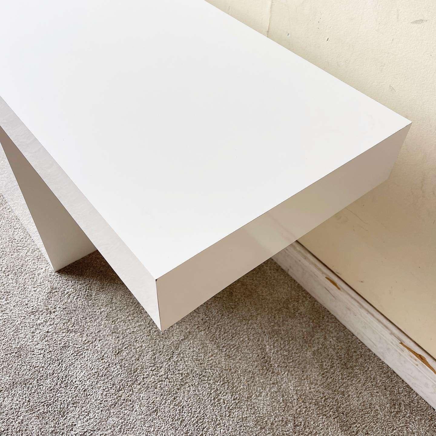 Postmodern White Lacquer Laminate T Console Table For Sale 1