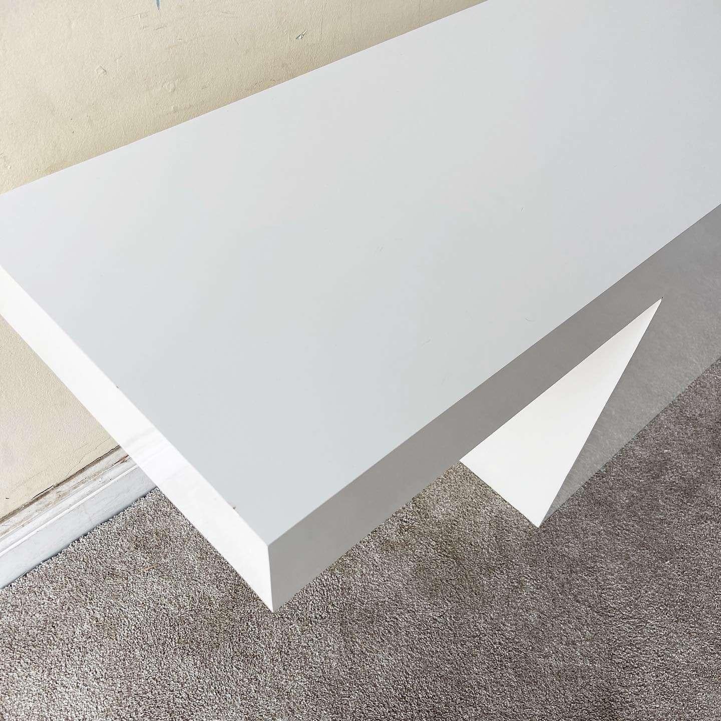 Postmodern White Lacquer Laminate T Console Table For Sale 2