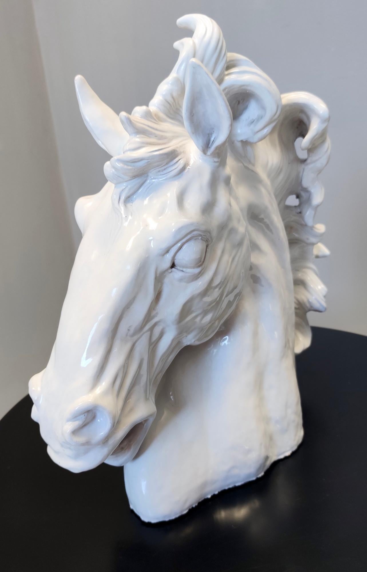 Postmodern White Lacquered Earthenware Horse Head Decorative Object, Italy 1980s For Sale 4