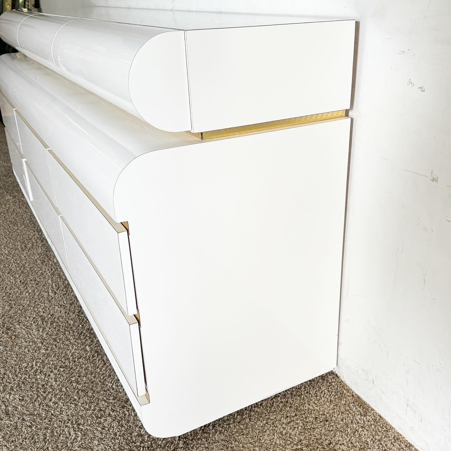 Postmodern White Laminate Bullnose Dresser With Removable Top and Gold Accents In Good Condition For Sale In Delray Beach, FL