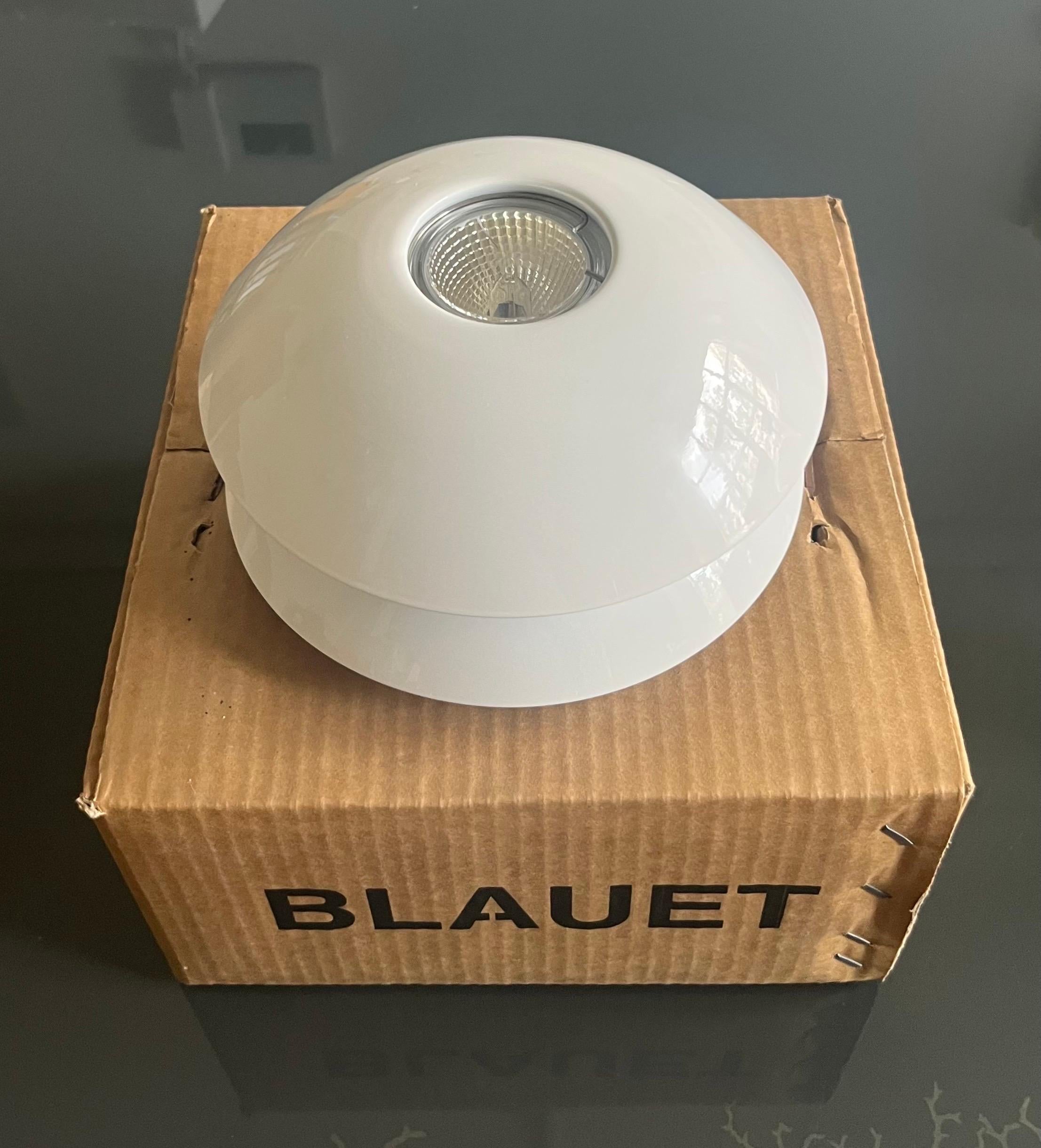 Postmoderno Postmodern White Metal Pair of Halogen Flush Mounts by Blauet, Barcelona, 1980s in vendita
