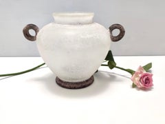 Vaso ad anfora postmoderno in vetro bianco Scavo di Santi Murano, Italia