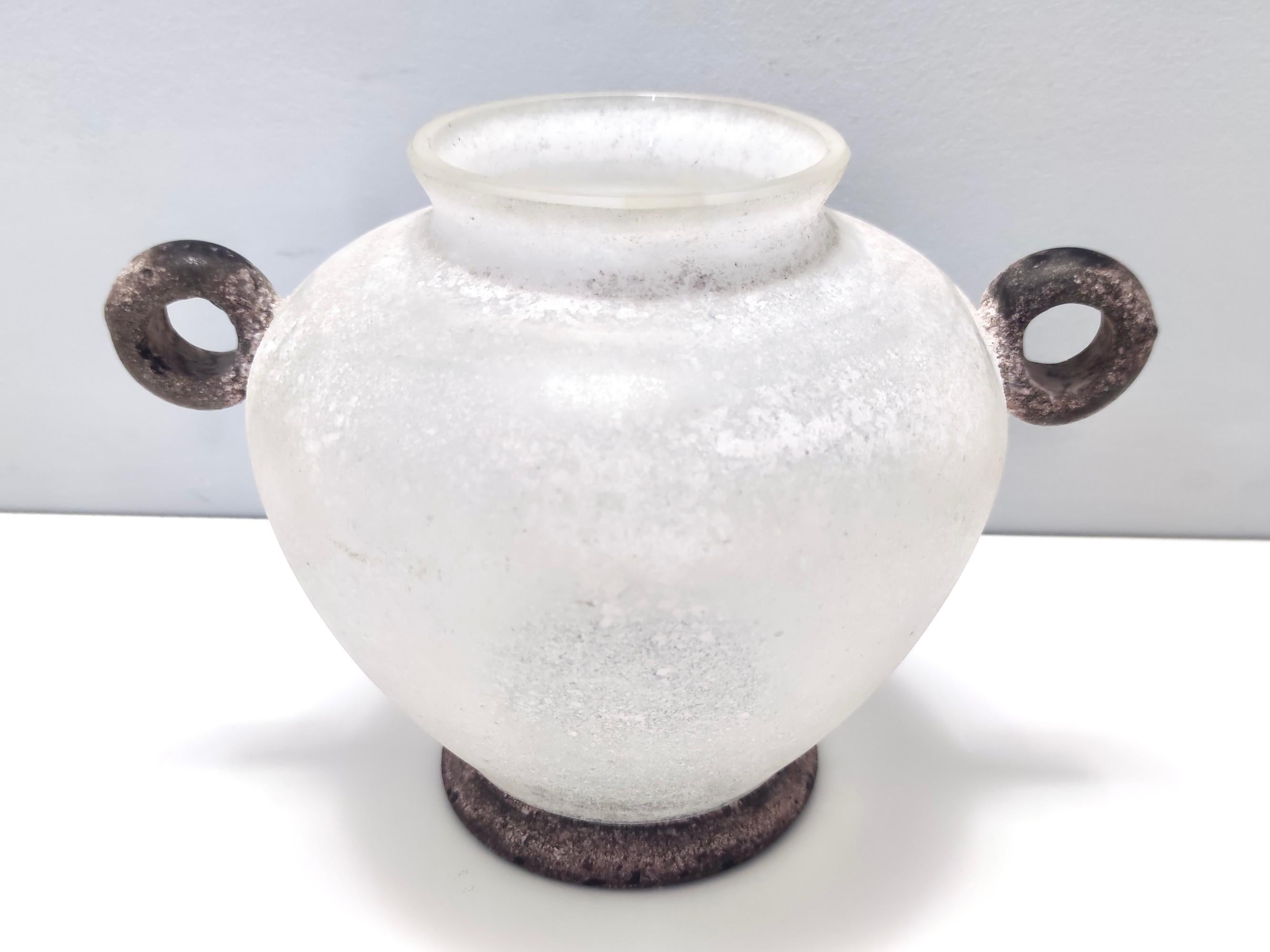 Post-Modern Postmodern White Scavo Glass Amphora Vase by Santi Murano, Italy