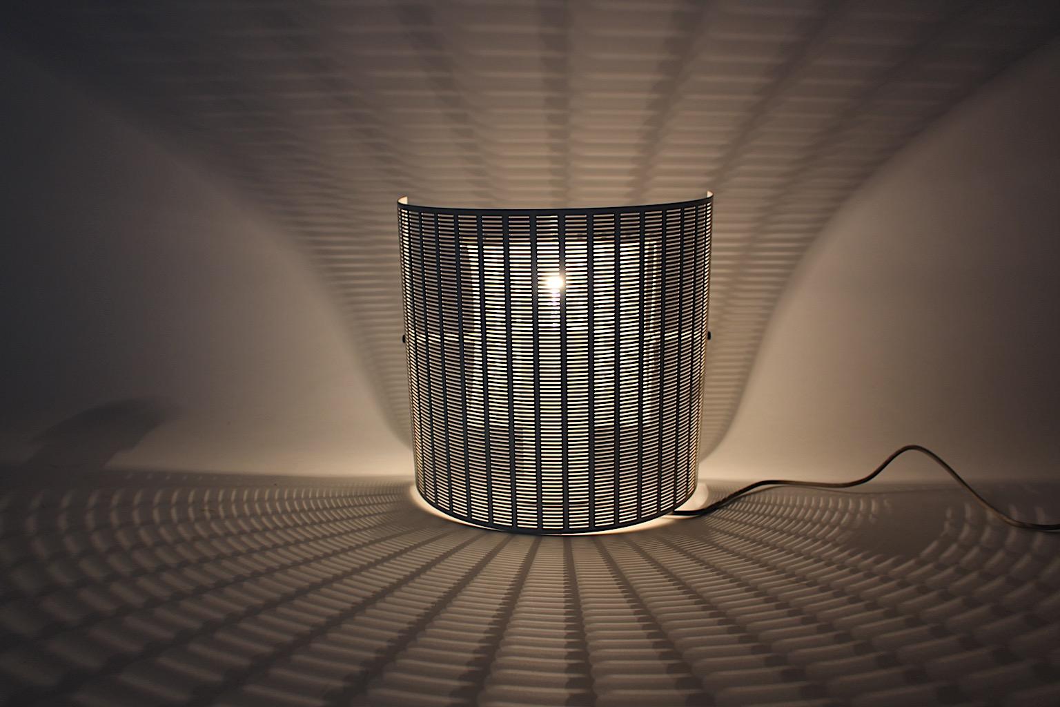 Postmodern White Vintage Sconce or Wall Light Shogun by Mario Botta, 1986 Italy For Sale 10