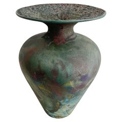 Vase évasé postmoderne William K Turner en cuivre émaillé Raku signé