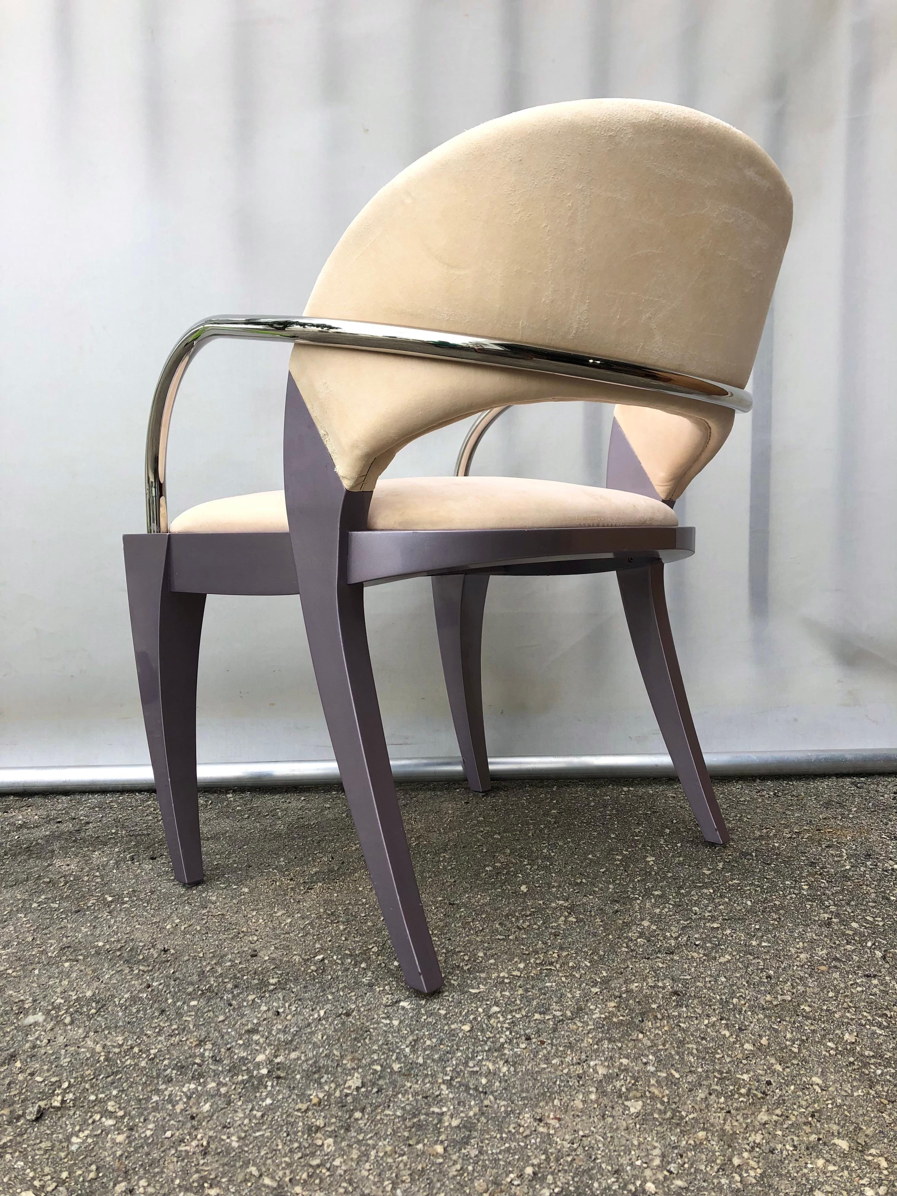 Laqué Chaise en saule postmoderne conçue par Mitchell Pickard pour Brueton Industries en vente