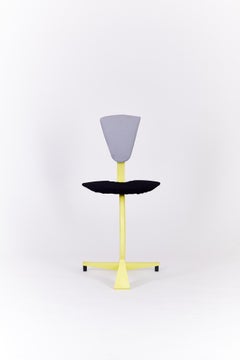 Chaise jaune postmoderne, années 1980