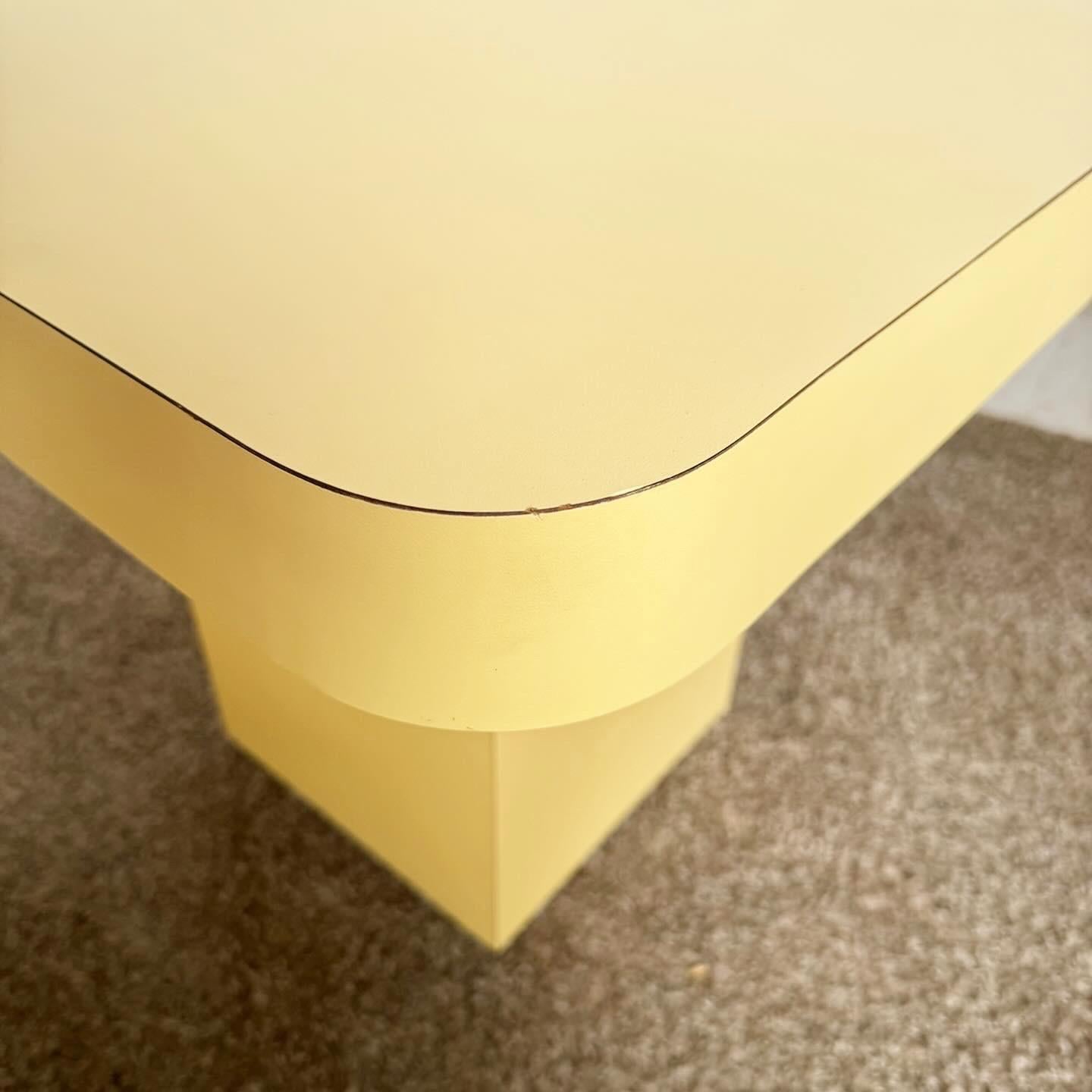 Postmodern Yellow Laminate Mushroom Side Tables In Good Condition For Sale In Delray Beach, FL