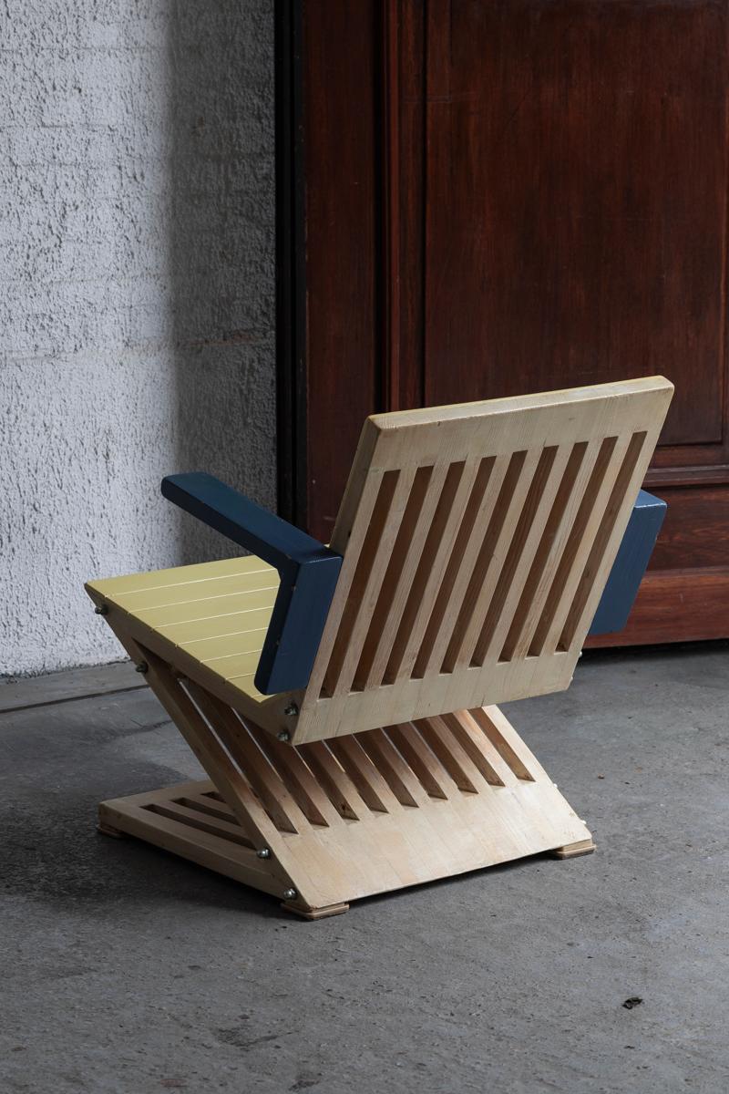 Unique Postmodern Zig-Zag Chair in style of Gerrit Rietveld, 1980s  For Sale 4