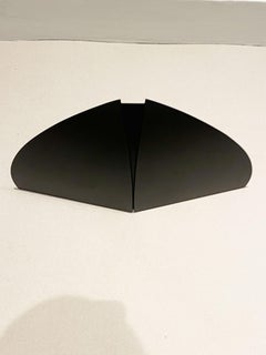 Sconce Origami postmoderno laccato nero di Autographe Paris, Francia anni '80