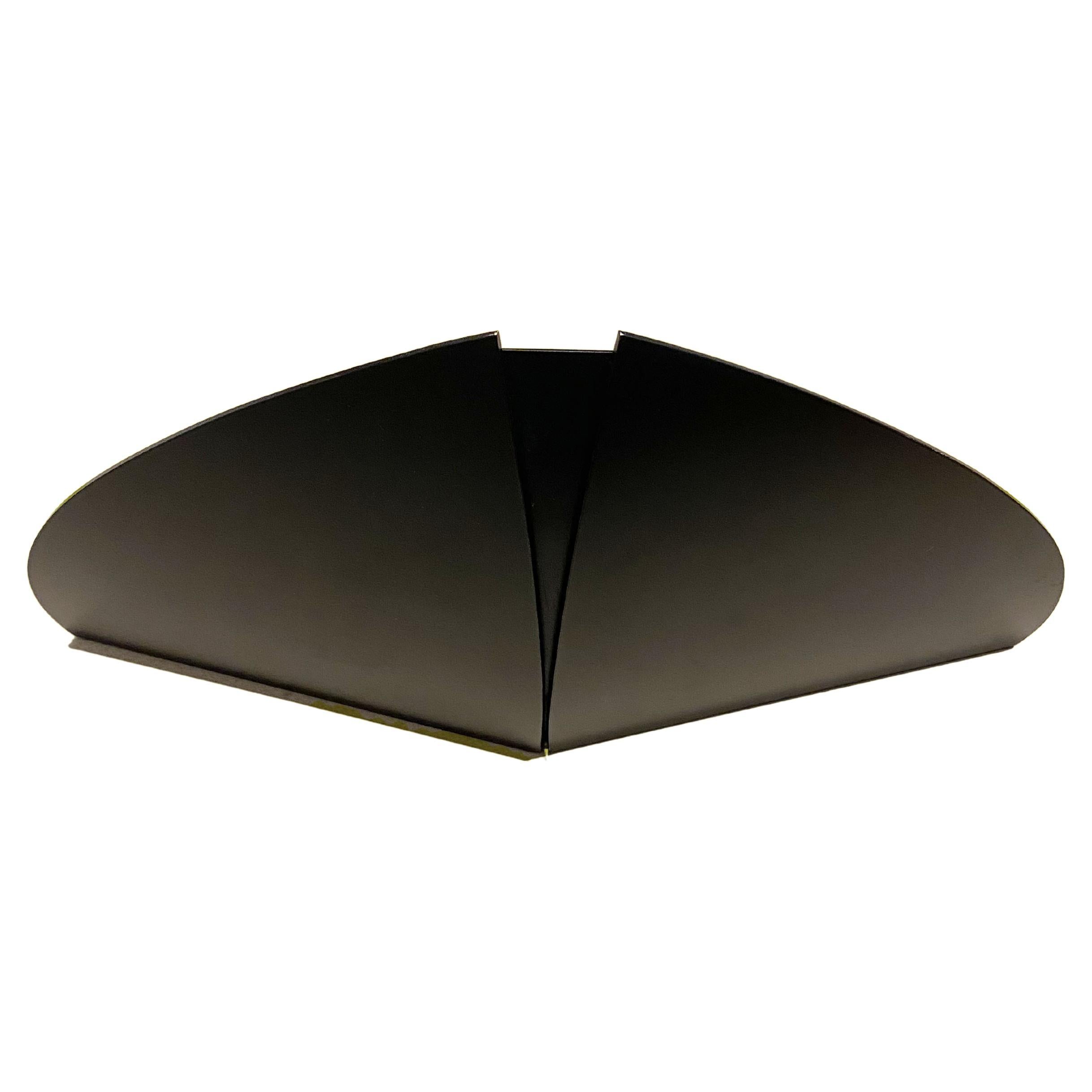 Sconce Origami postmoderno laccato nero di Autographe Paris, Francia anni '80