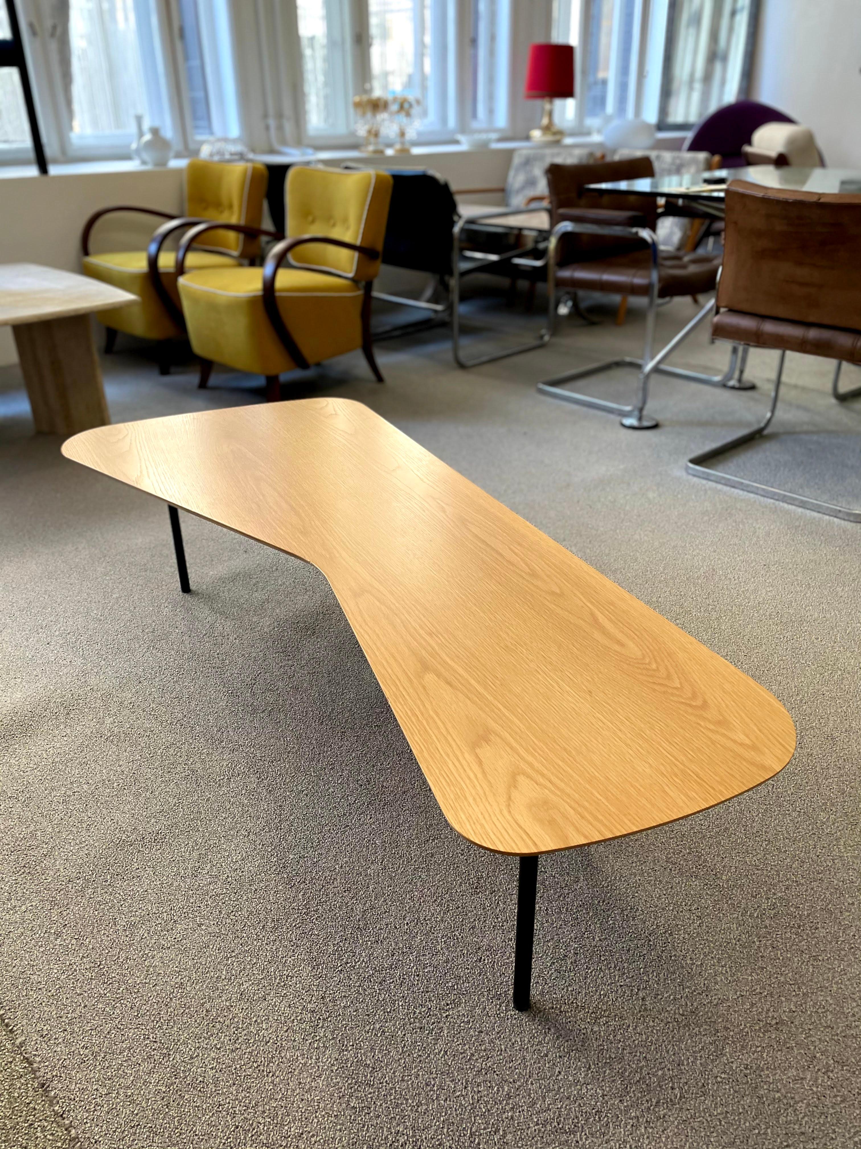 The Model 108 coffee table, introduced to the Knoll catalog in 1948, reflects the playful spirit he injected into the often austere modern vocabulary.