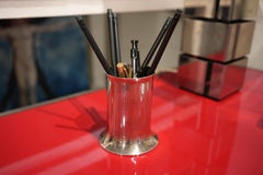 Pot à crayon en métal argenté estampillé Christofle