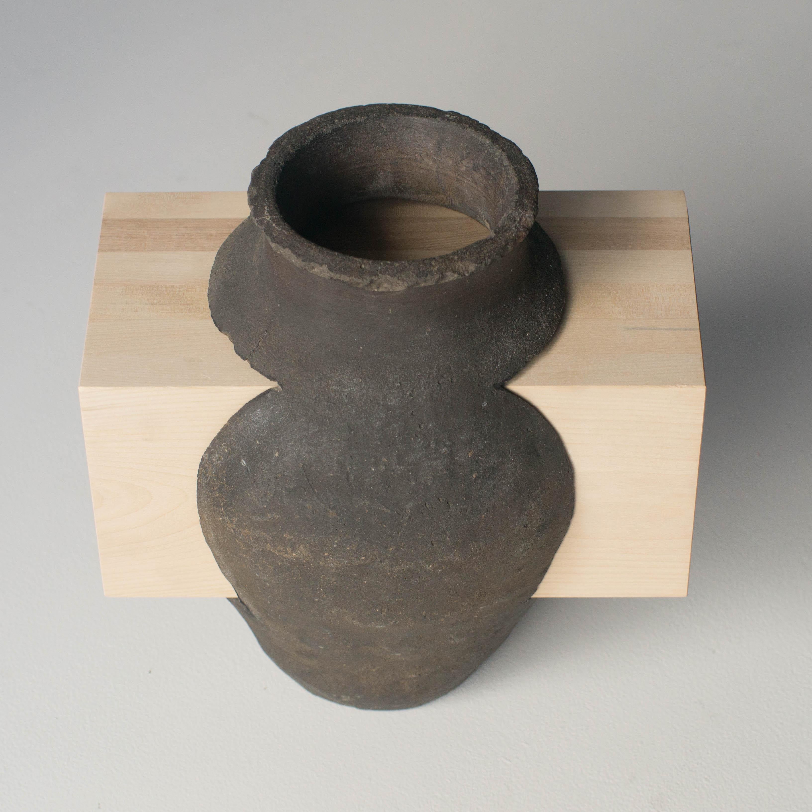 Pot and Wood Abstract Sculpture Contemporary Zen Japonism Style In New Condition For Sale In Shibuya-ku, Tokyo