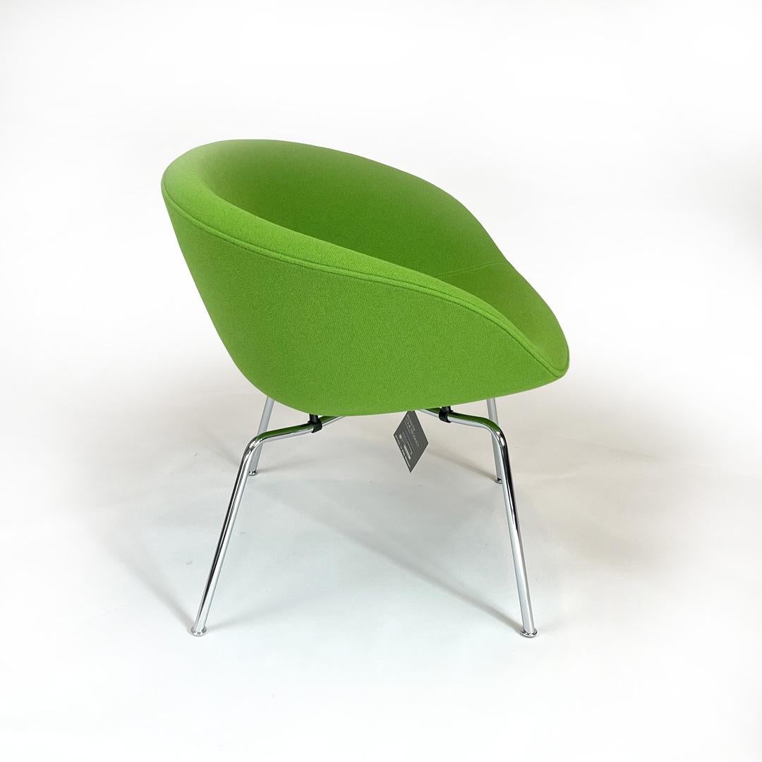 Pot Lounge Chair by Arne Jacobson In Good Condition For Sale In Doral, FL