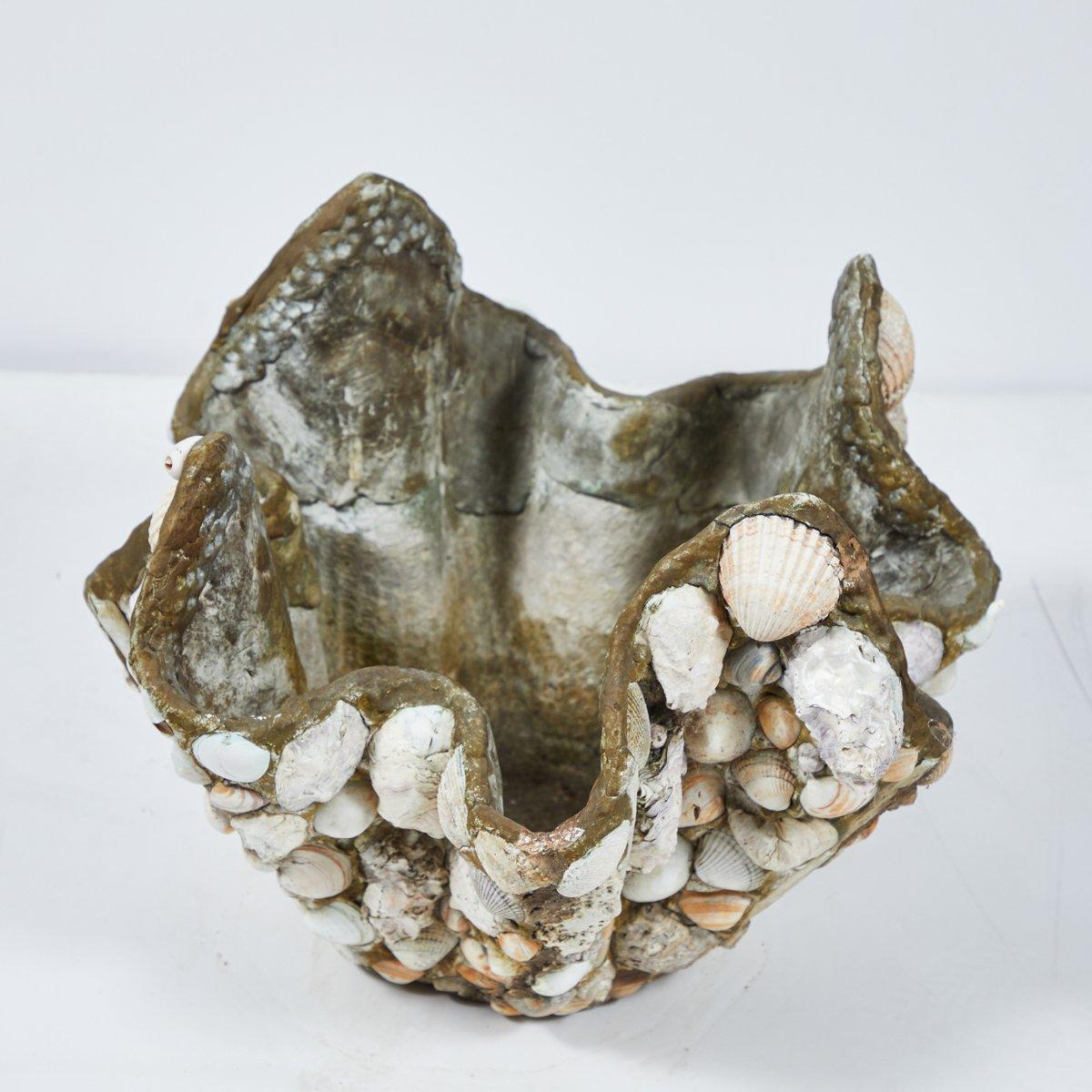 A pot with shells.