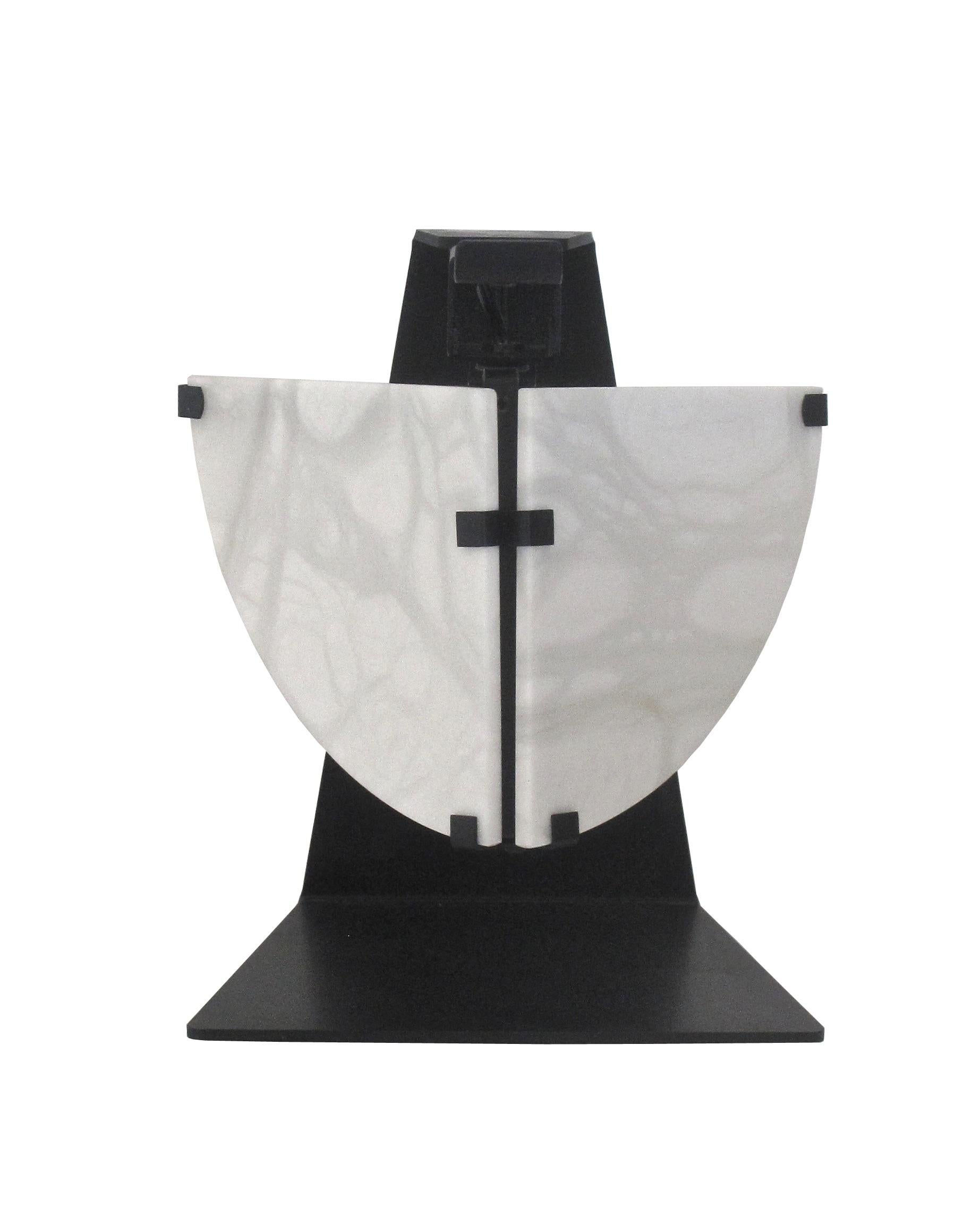 Moderne 'Potence' Alabaster Table Lamp in the Manner of Pierre Chareau en vente