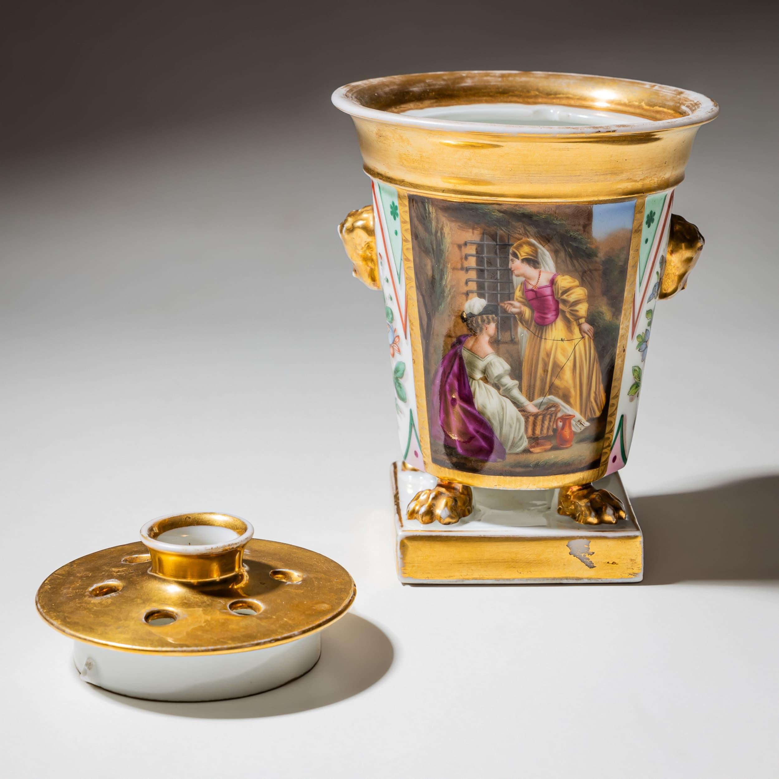Potpourri Vases, Paris, Late 19th Century For Sale 3